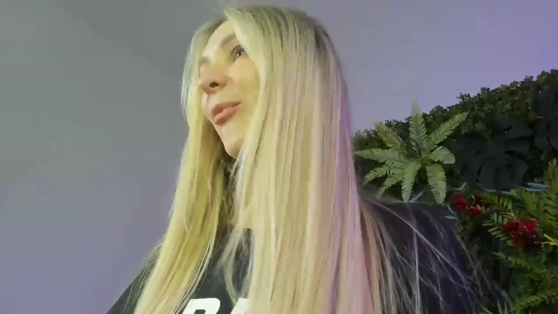 Gallery image thumbnail from Horny_Blond's myfreecams stream on, 10/20/2025, 08:47 image 8 of 20
