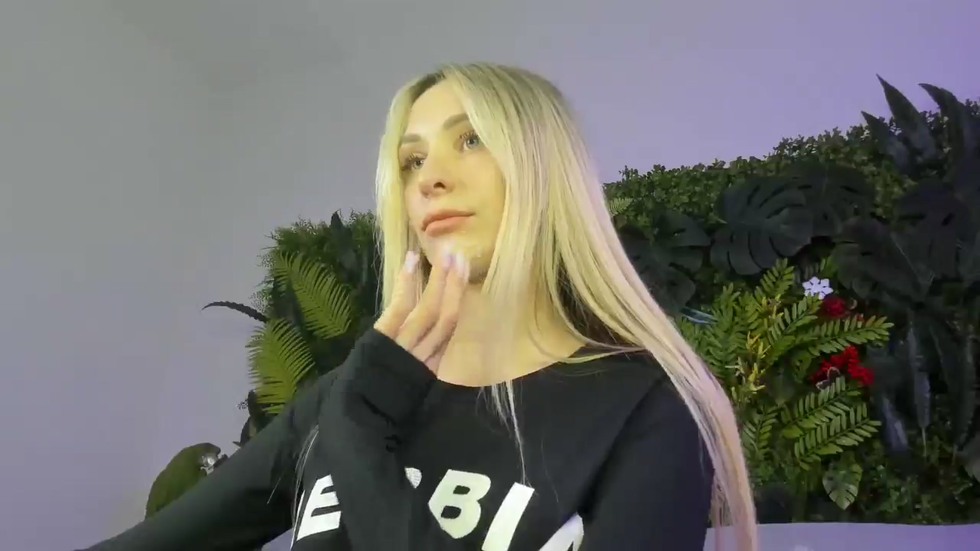 Gallery image thumbnail from Horny_Blond's myfreecams stream on, 10/20/2025, 09:16 image 3 of 20