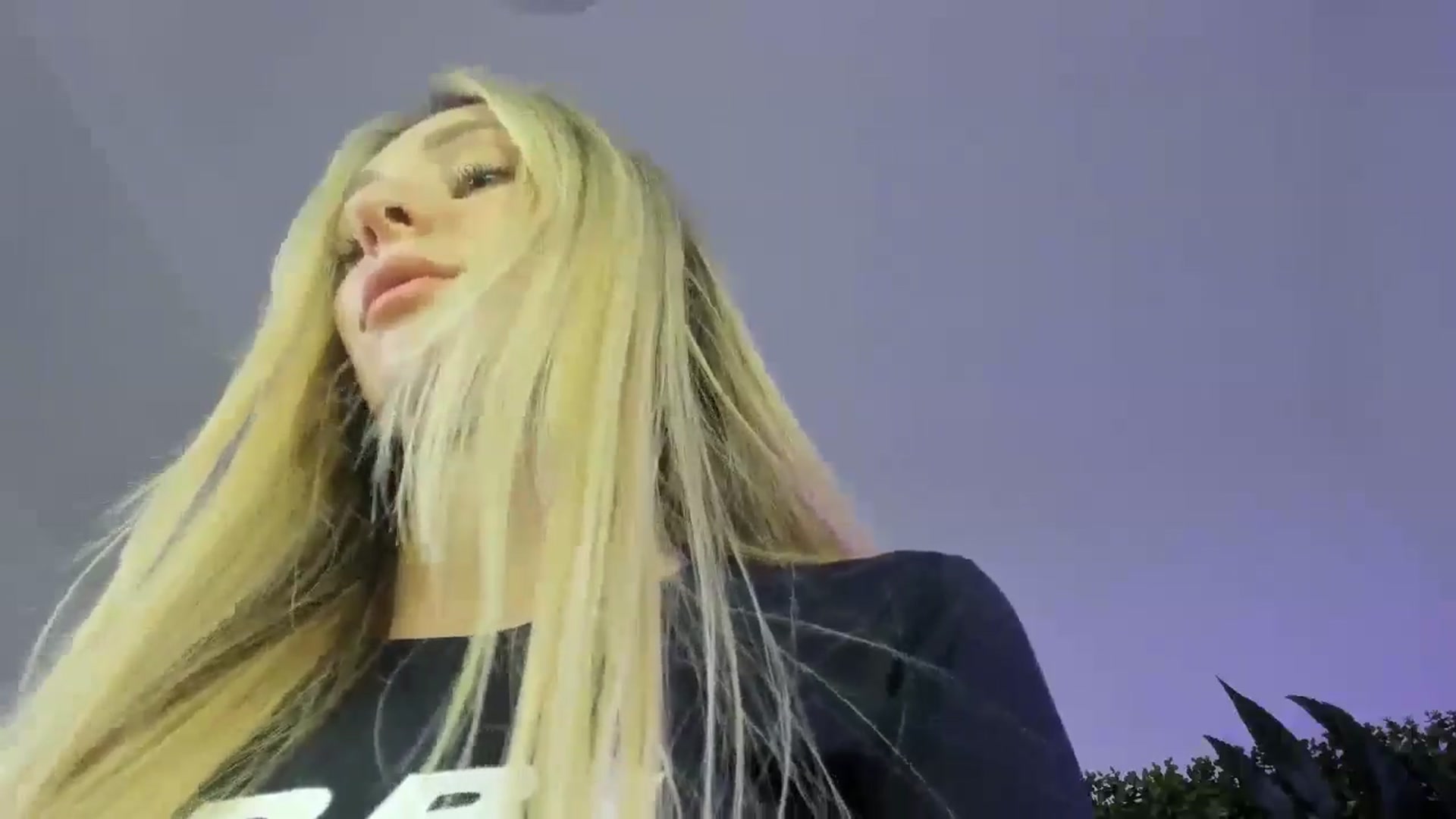 Gallery image thumbnail from Horny_Blond's myfreecams stream on, 10/20/2025, 09:16 image 15 of 20