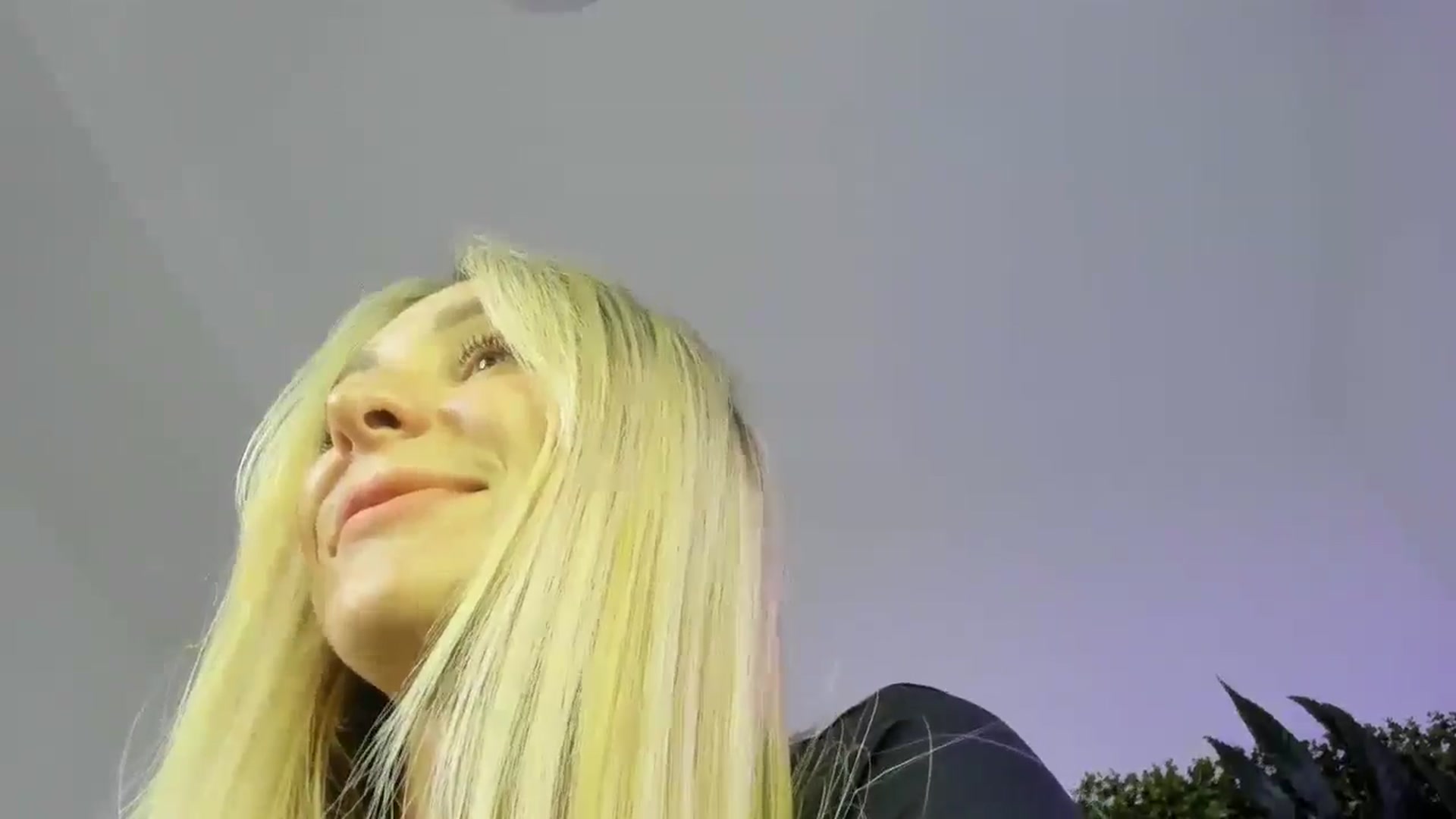 Gallery image thumbnail from Horny_Blond's myfreecams stream on, 10/20/2025, 09:16 image 14 of 20