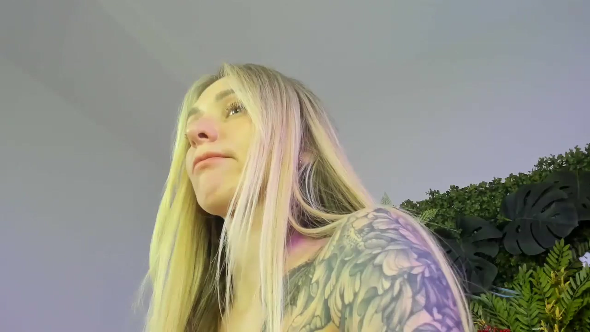Gallery image thumbnail from Horny_Blond's myfreecams stream on, 10/26/2025, 13:30 image 18 of 20