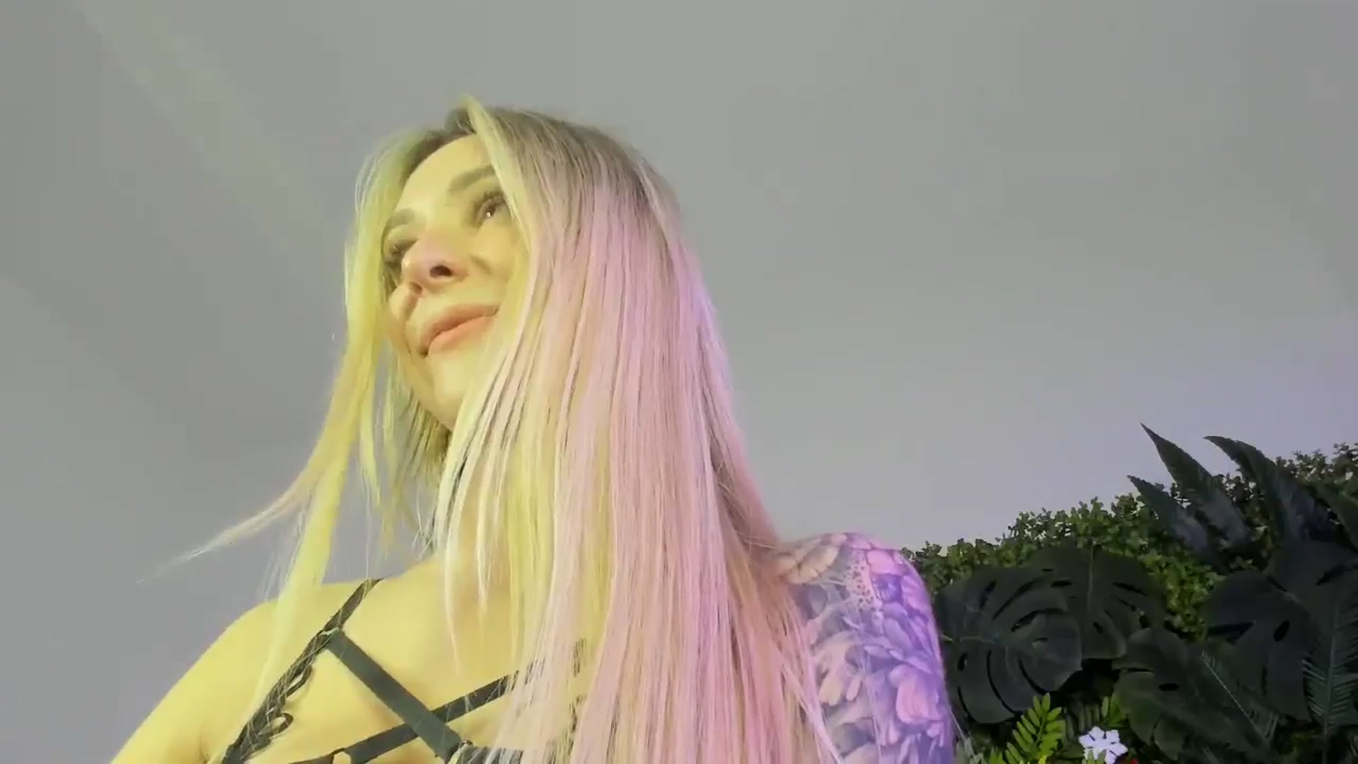 Gallery image thumbnail from Horny_Blond's myfreecams stream on, 10/27/2025, 09:28 image 15 of 20
