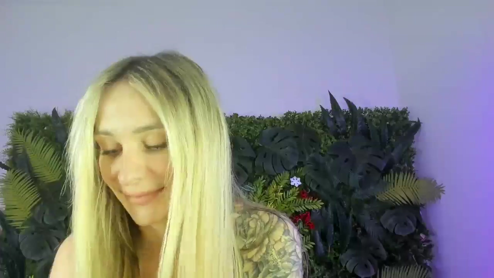 Gallery image thumbnail from Horny_Blond's myfreecams stream on, 11/02/2025, 09:41 image 17 of 20