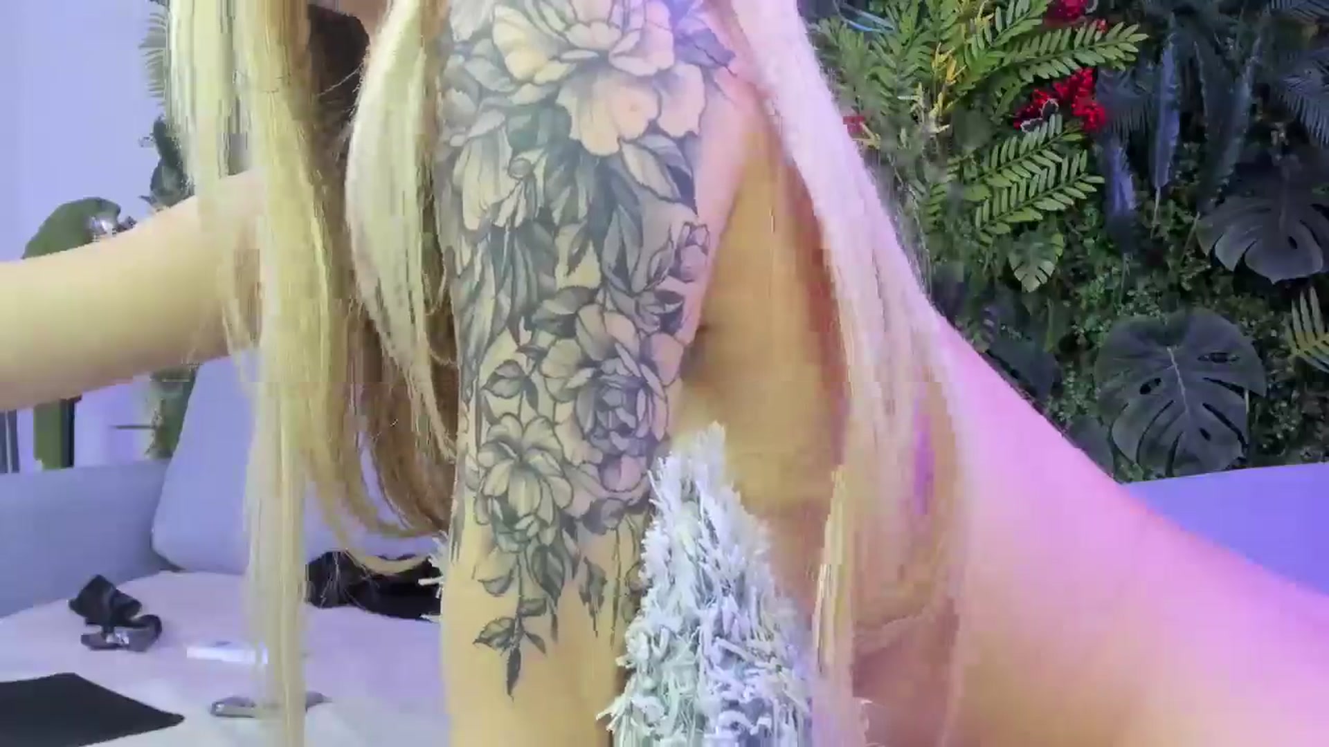 Gallery image thumbnail from Horny_Blond's myfreecams stream on, 11/02/2025, 14:35 image 4 of 20