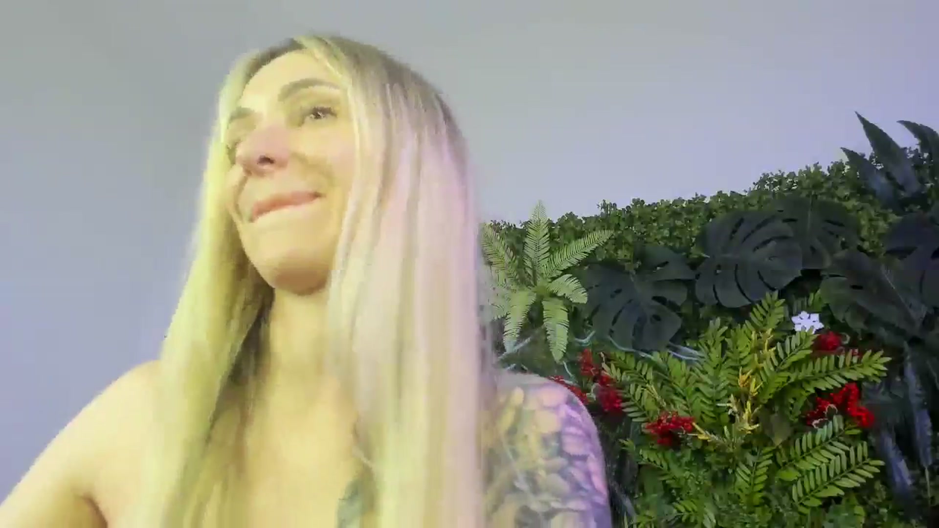 Gallery image thumbnail from Horny_Blond's myfreecams stream on, 11/02/2025, 14:35 image 17 of 20