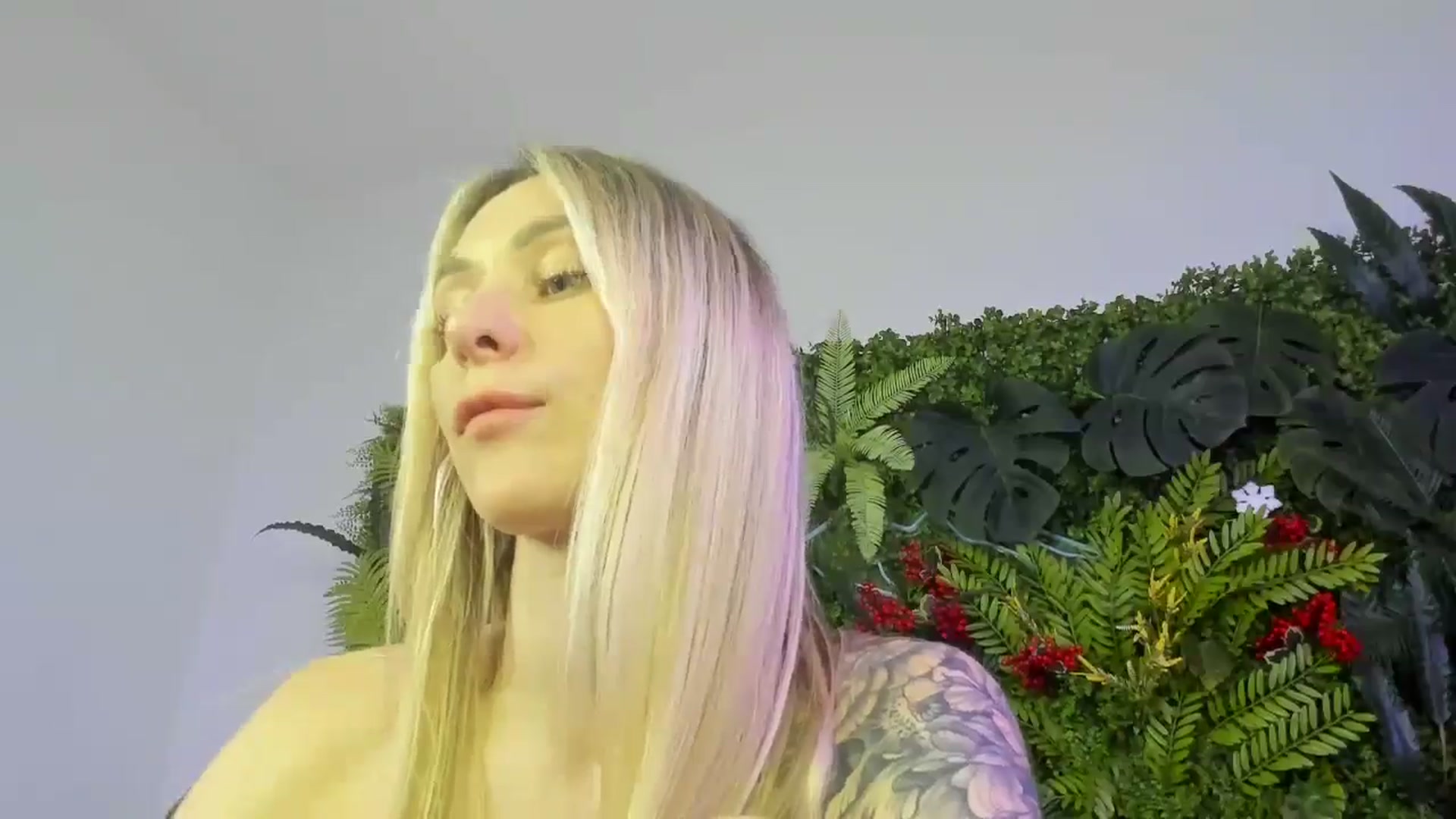 Gallery image thumbnail from Horny_Blond's myfreecams stream on, 11/02/2025, 14:35 image 10 of 20
