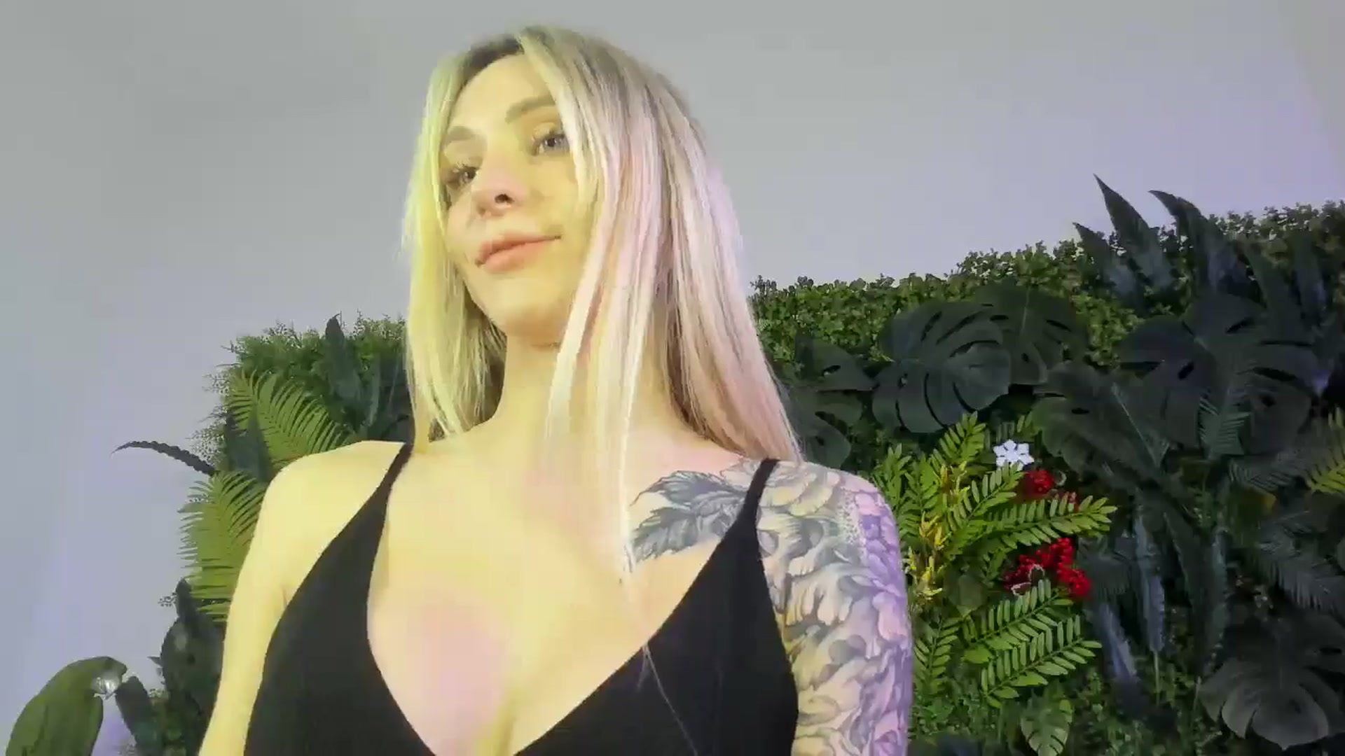 Gallery image thumbnail from Horny_Blond's myfreecams stream on, 11/03/2025, 09:54 image 4 of 20