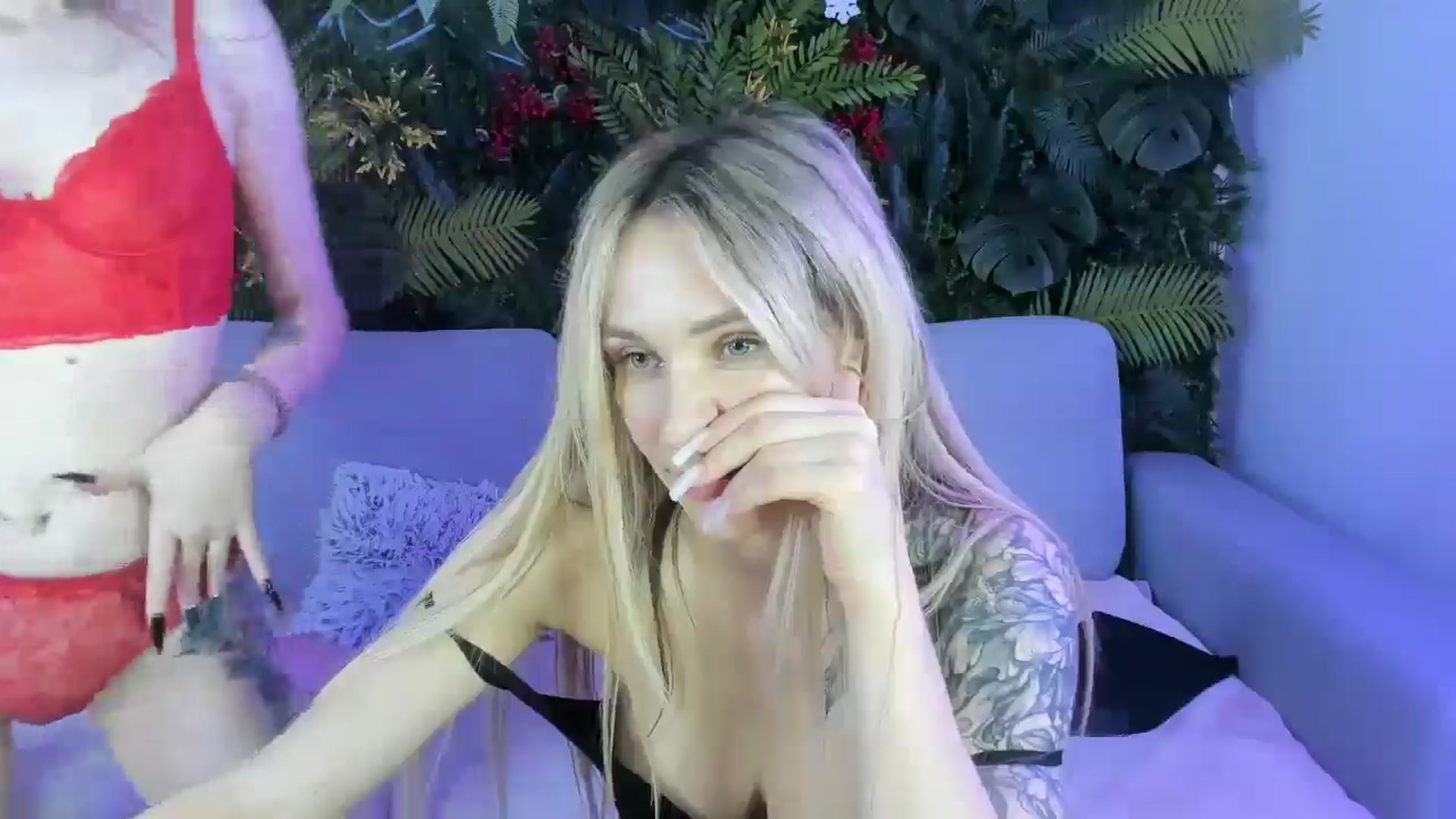 Gallery image thumbnail from Horny_Blond's myfreecams stream on, 11/03/2025, 12:45 image 17 of 20