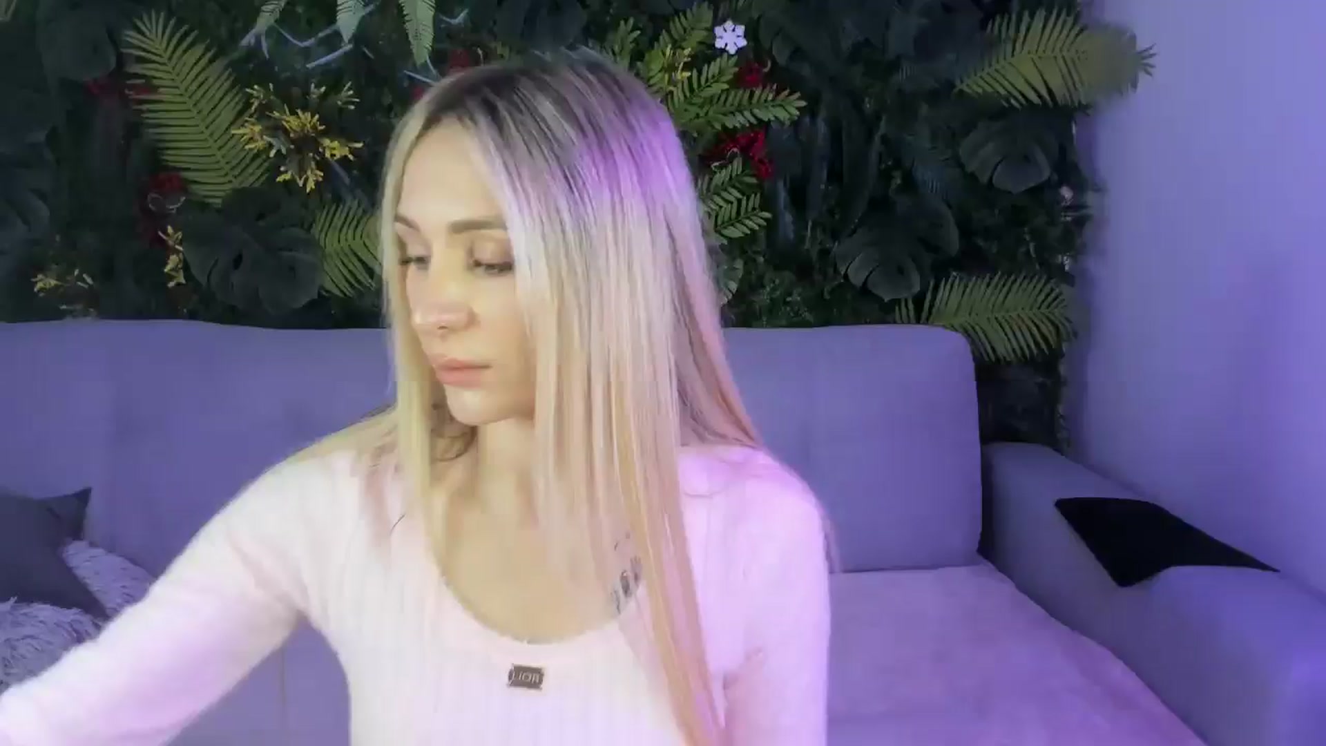 Gallery image thumbnail from Horny_Blond's myfreecams stream on, 11/07/2025, 10:44 image 1 of 20