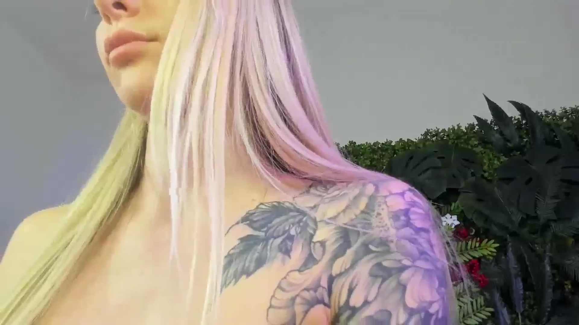 Gallery image thumbnail from Horny_Blond's myfreecams stream on, 11/07/2025, 13:49 image 17 of 20