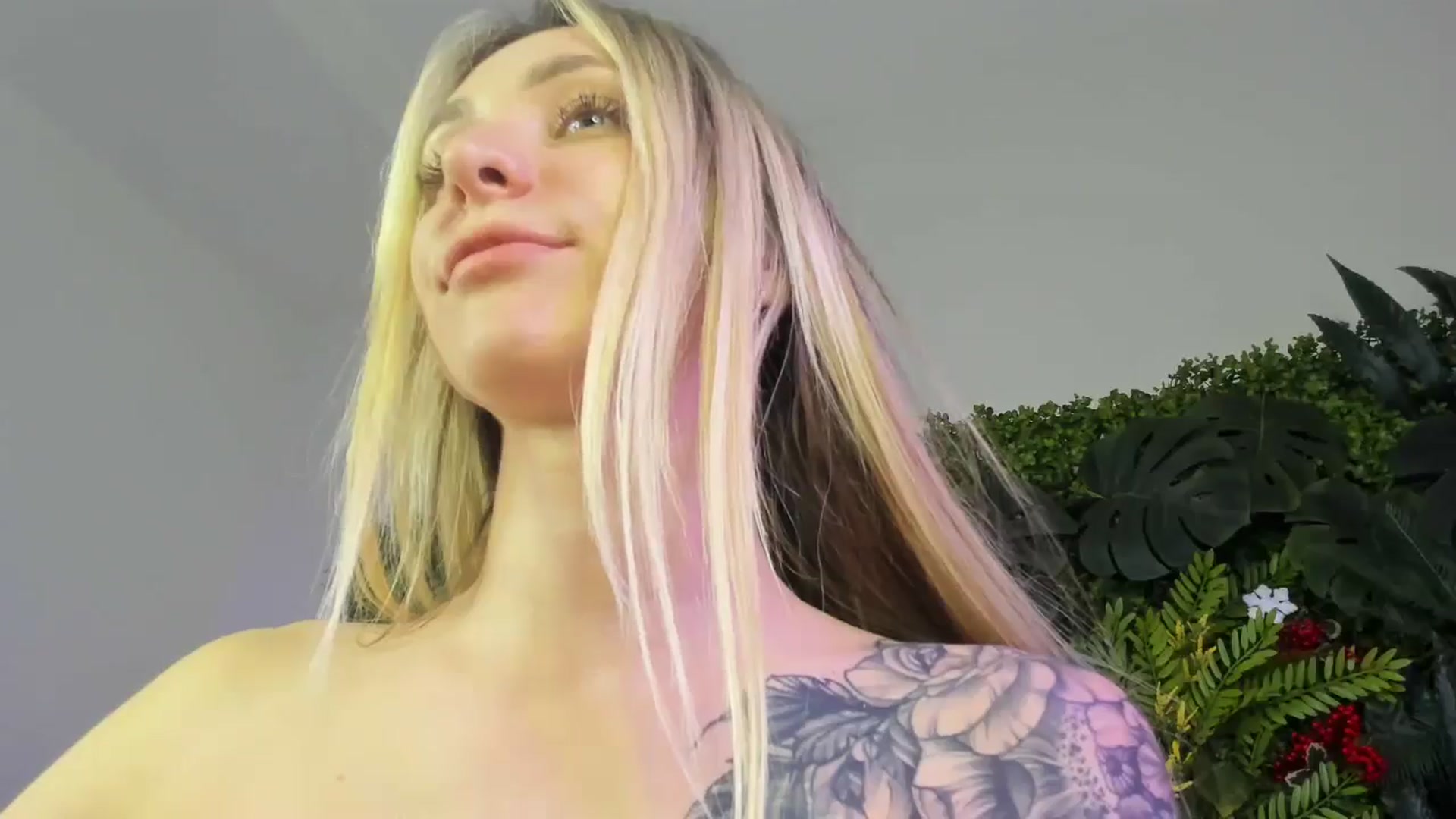 Gallery image thumbnail from Horny_Blond's myfreecams stream on, 11/07/2025, 14:42 image 2 of 20