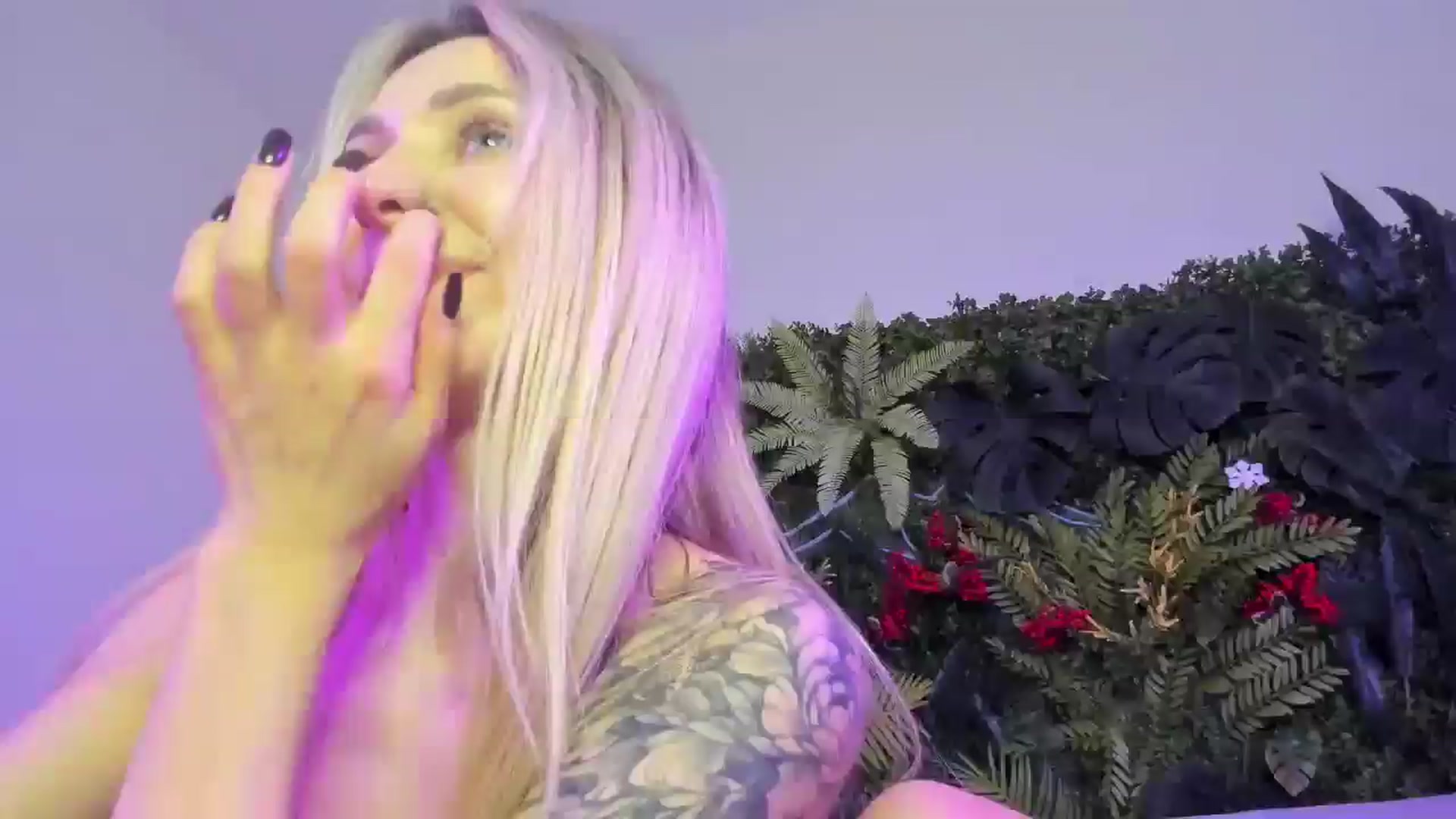 Gallery image thumbnail from Horny_Blond's myfreecams stream on, 11/08/2025, 12:16 image 20 of 20