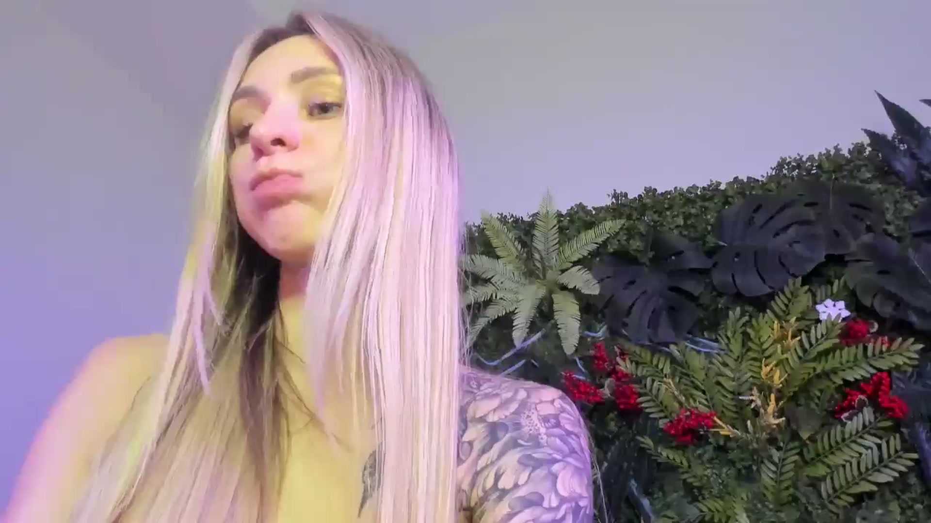 Gallery image thumbnail from Horny_Blond's myfreecams stream on, 11/08/2025, 13:05 image 11 of 20