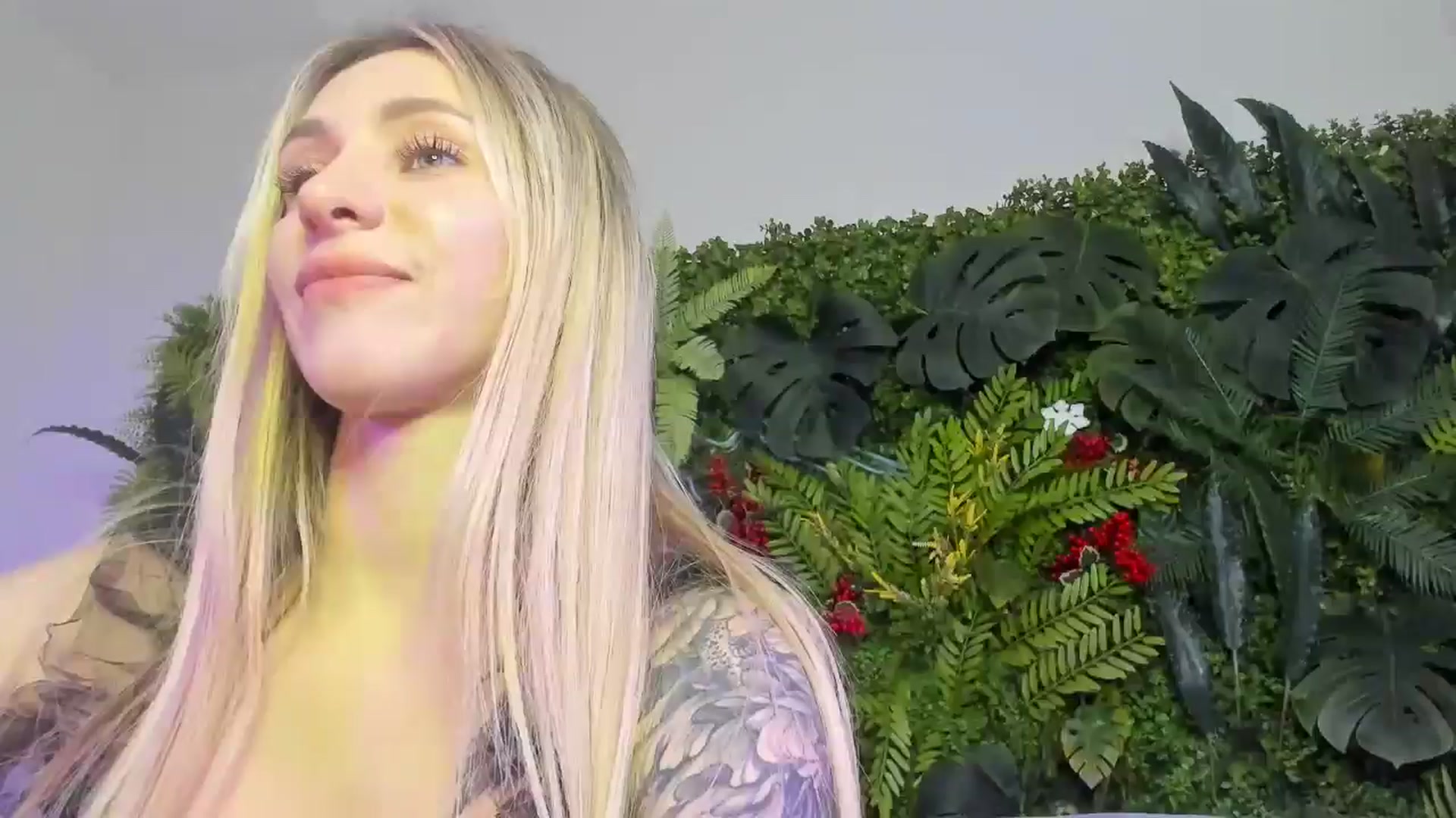 Gallery image thumbnail from Horny_Blond's myfreecams stream on, 11/16/2025, 10:43 image 14 of 20