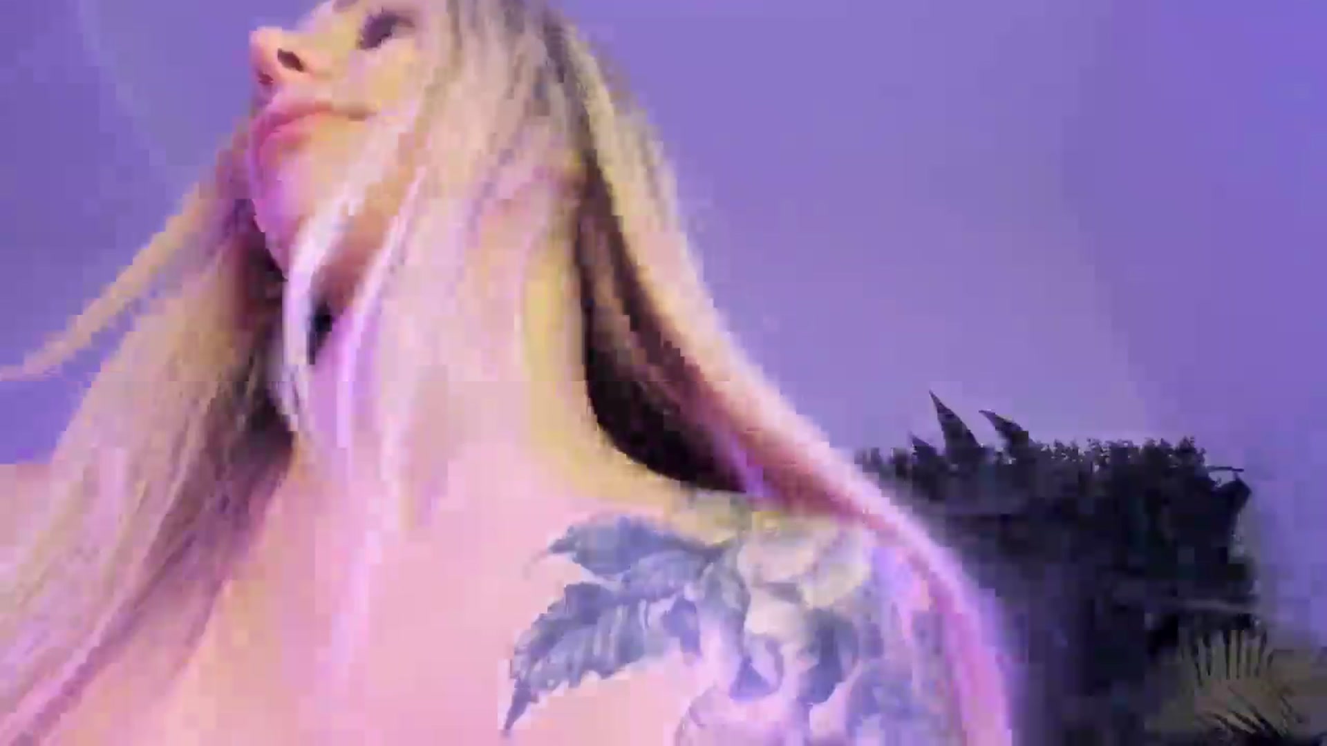 Gallery image thumbnail from Horny_Blond's myfreecams stream on, 11/16/2025, 14:59 image 8 of 20