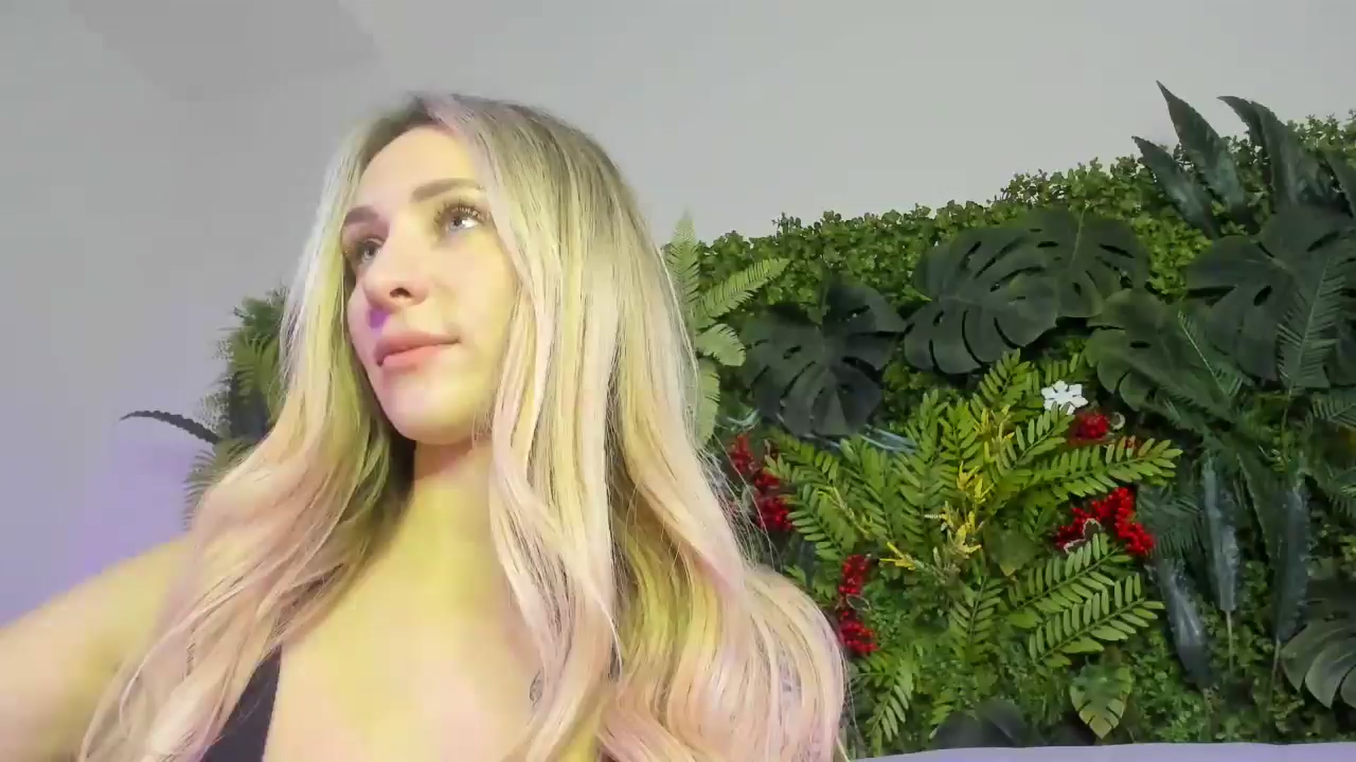 Gallery image thumbnail from Horny_Blond's myfreecams stream on, 11/17/2025, 10:12 image 10 of 20