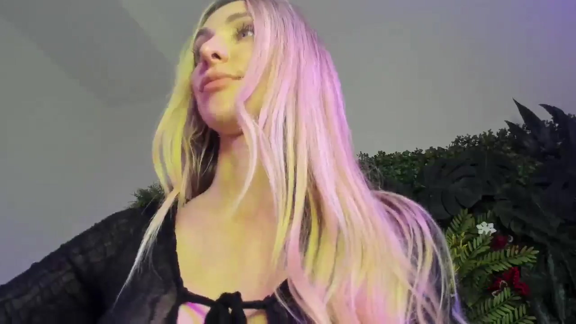 Gallery image thumbnail from Horny_Blond's myfreecams stream on, 11/21/2025, 11:16 image 11 of 20
