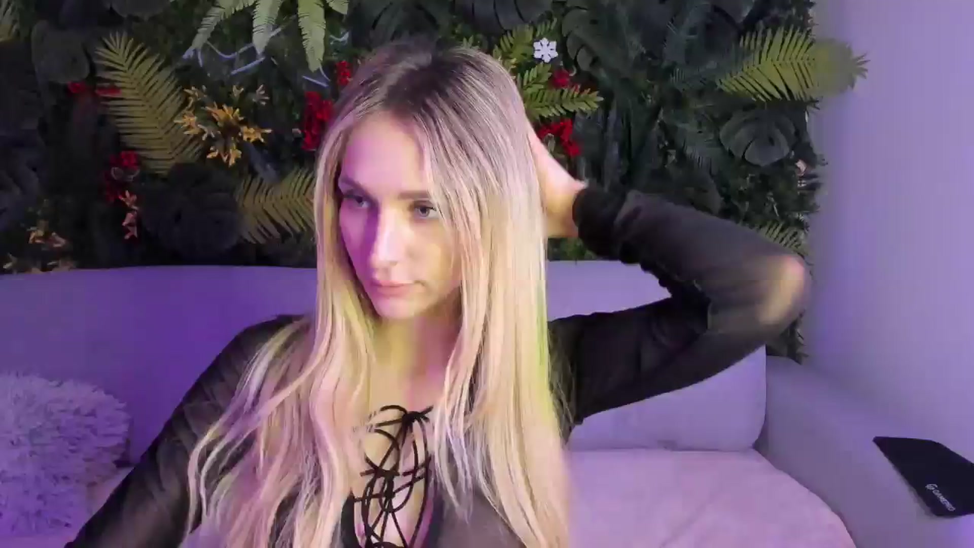 Gallery image thumbnail from Horny_Blond's myfreecams stream on, 11/22/2025, 10:30 image 1 of 20