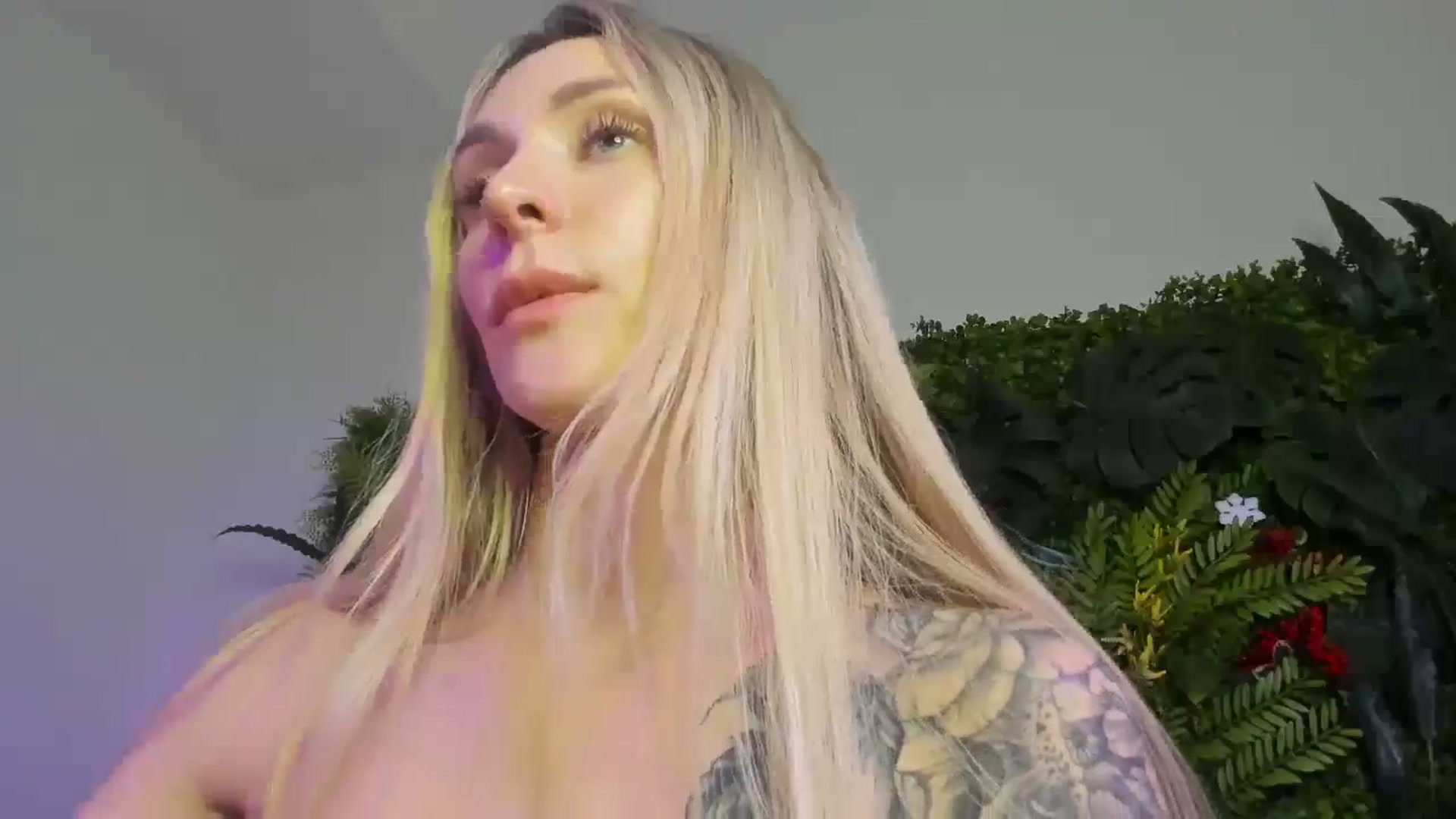 Gallery image thumbnail from Horny_Blond's myfreecams stream on, 11/22/2025, 14:36 image 3 of 20