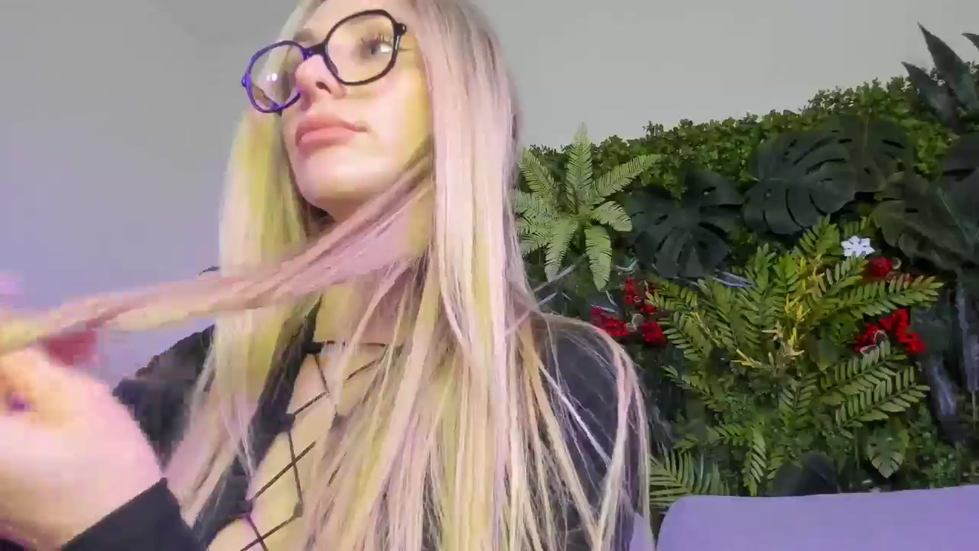 Gallery image thumbnail from Horny_Blond's myfreecams stream on, 11/23/2025, 09:54 image 7 of 20