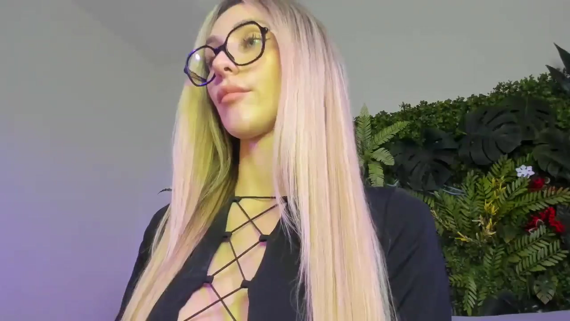 Gallery image thumbnail from Horny_Blond's myfreecams stream on, 11/23/2025, 09:54 image 2 of 20