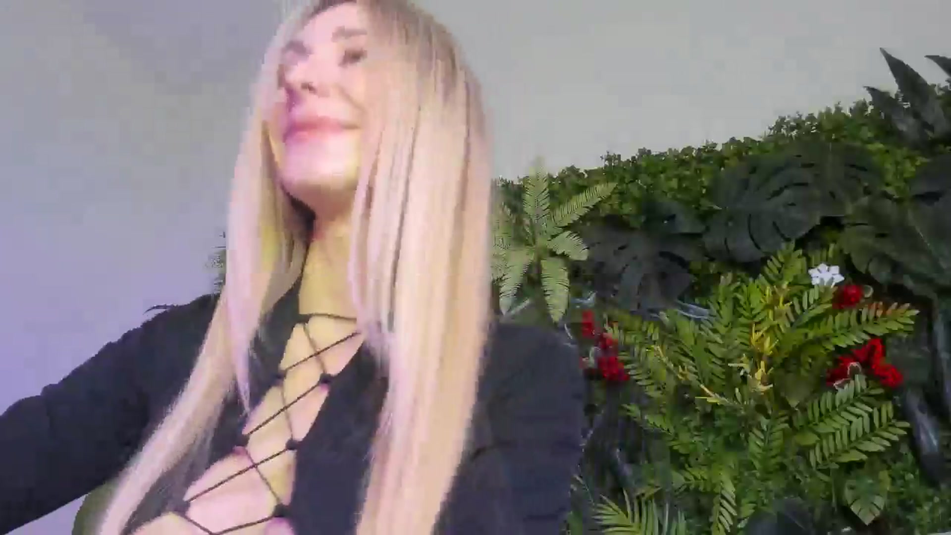 Gallery image thumbnail from Horny_Blond's myfreecams stream on, 11/23/2025, 09:54 image 14 of 20