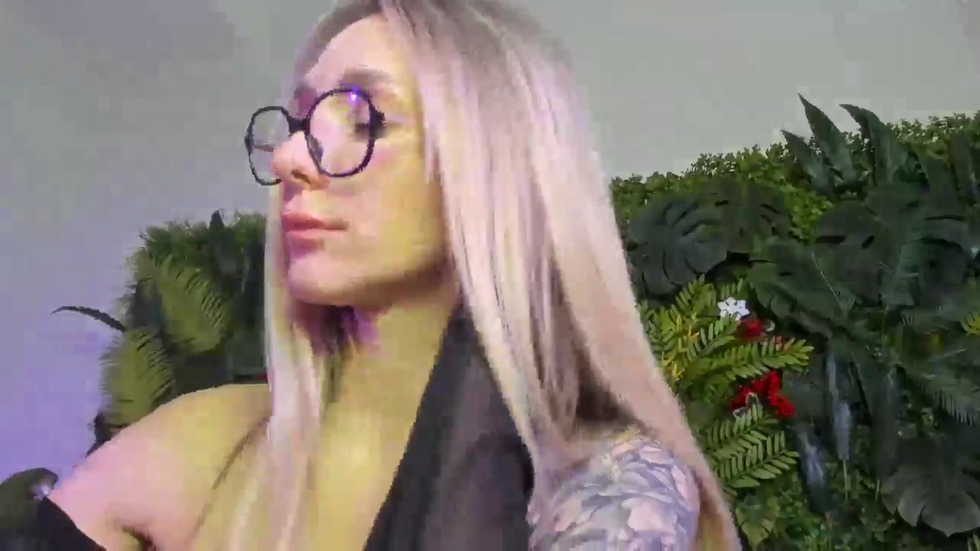 Gallery image thumbnail from Horny_Blond's myfreecams stream on, 11/24/2025, 14:56 image 11 of 20