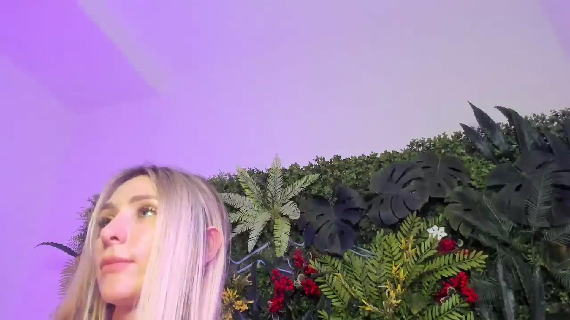 Gallery image thumbnail from Horny_Blond's myfreecams stream on, 11/28/2025, 14:02 image 12 of 20