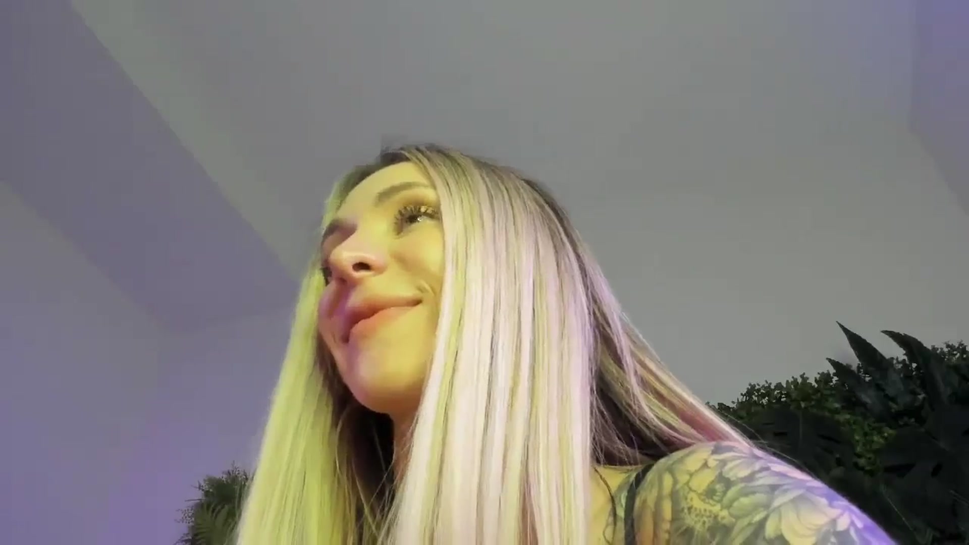 Gallery image thumbnail from Horny_Blond's myfreecams stream on, 11/29/2025, 12:41 image 4 of 20