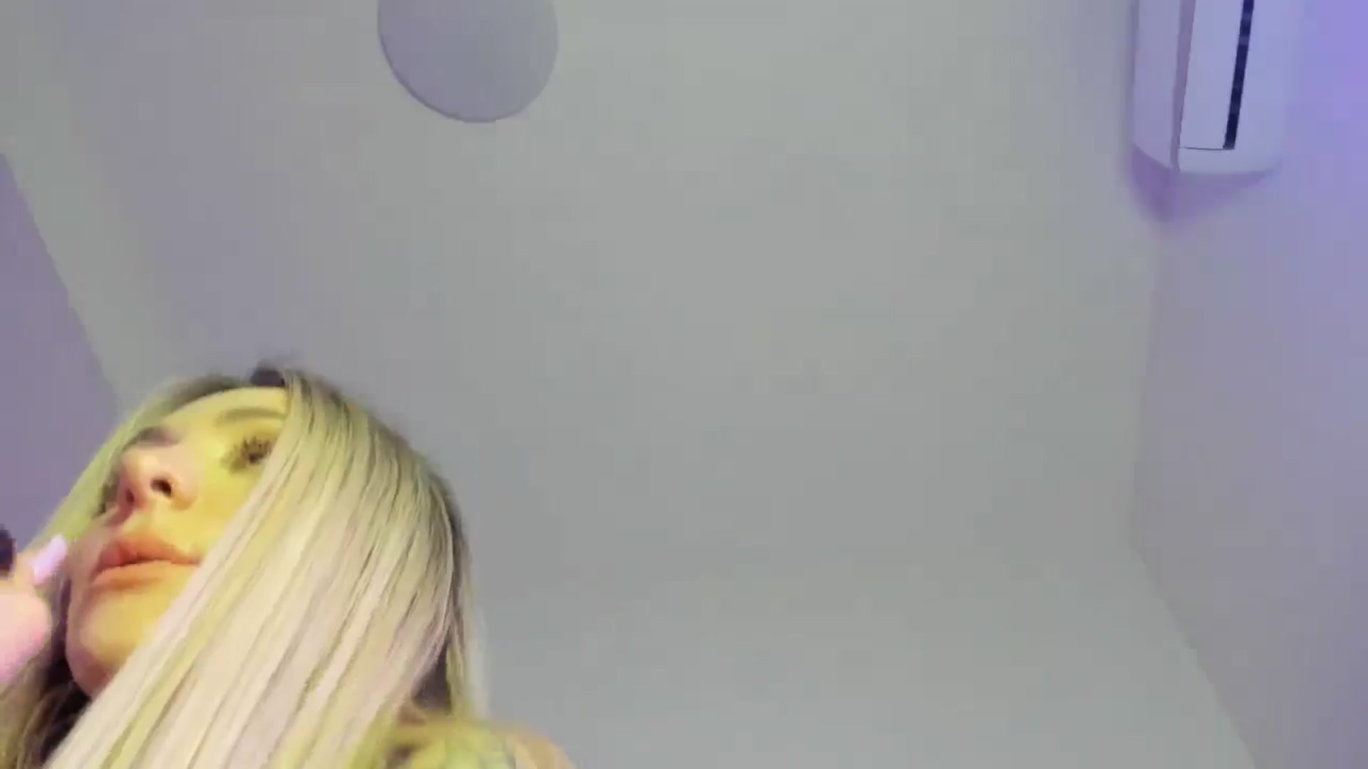 Gallery image thumbnail from Horny_Blond's myfreecams stream on, 11/29/2025, 12:41 image 3 of 20