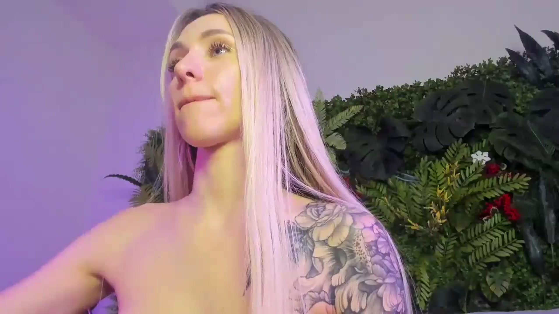 Gallery image thumbnail from Horny_Blond's myfreecams stream on, 11/29/2025, 13:37 image 11 of 20