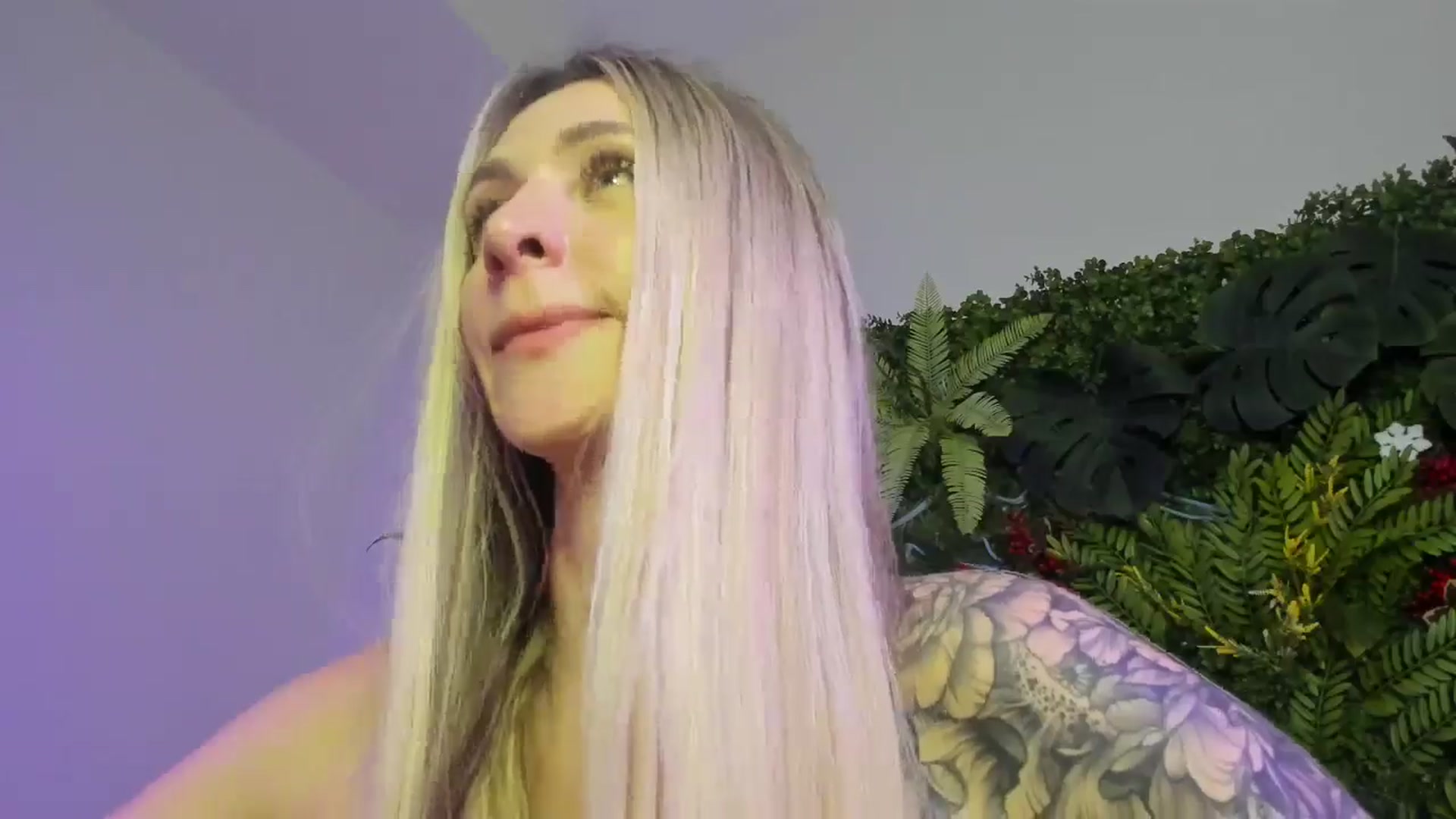 Gallery image thumbnail from Horny_Blond's myfreecams stream on, 11/29/2025, 13:37 image 4 of 20