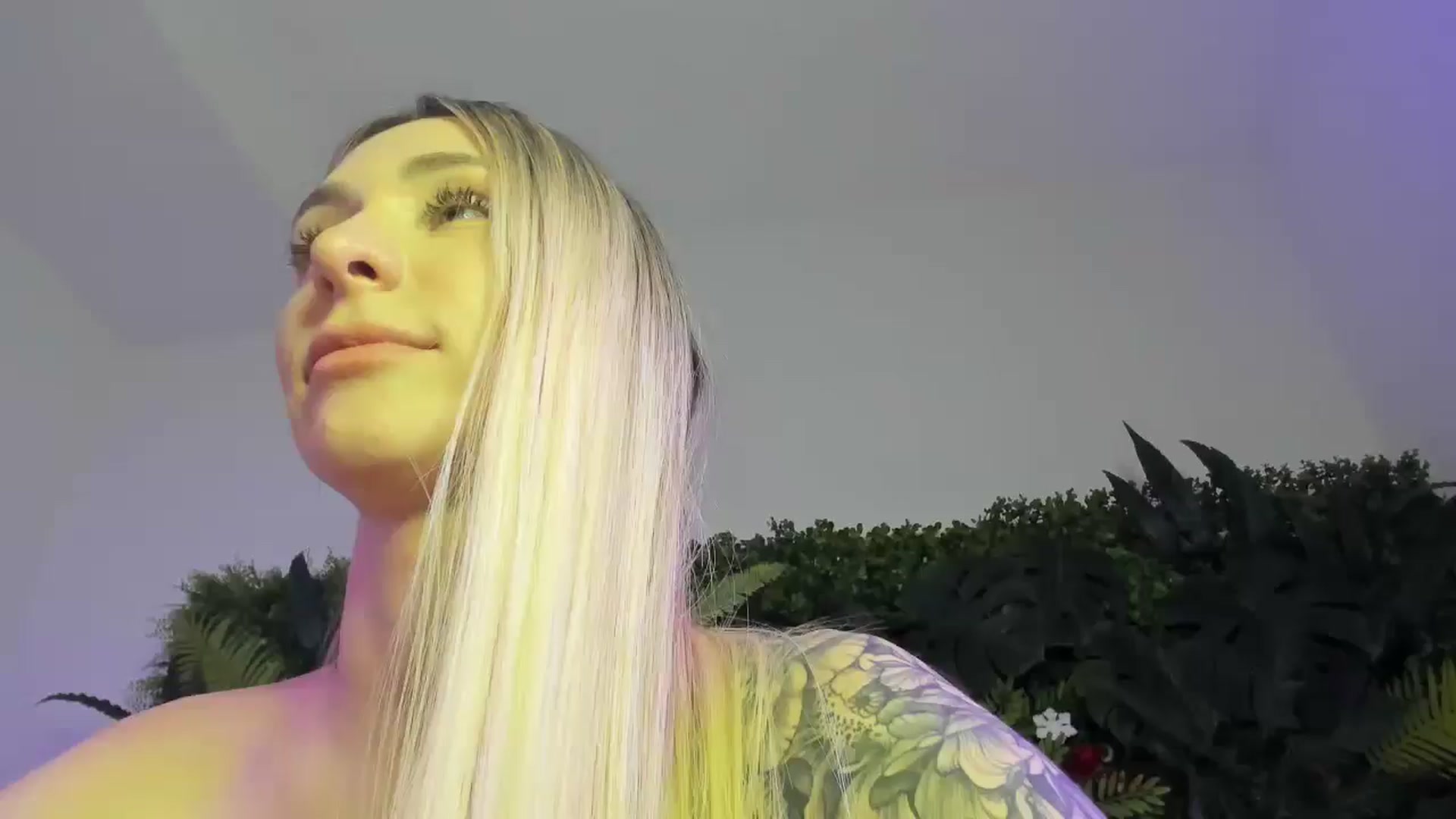 Gallery image thumbnail from Horny_Blond's myfreecams stream on, 12/06/2025, 15:01 image 14 of 20