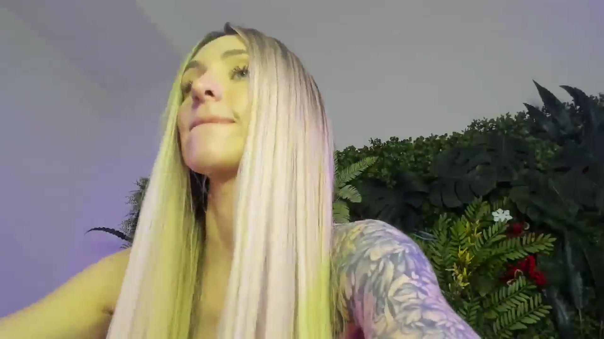 Gallery image thumbnail from Horny_Blond's myfreecams stream on, 12/12/2025, 10:40 image 20 of 20