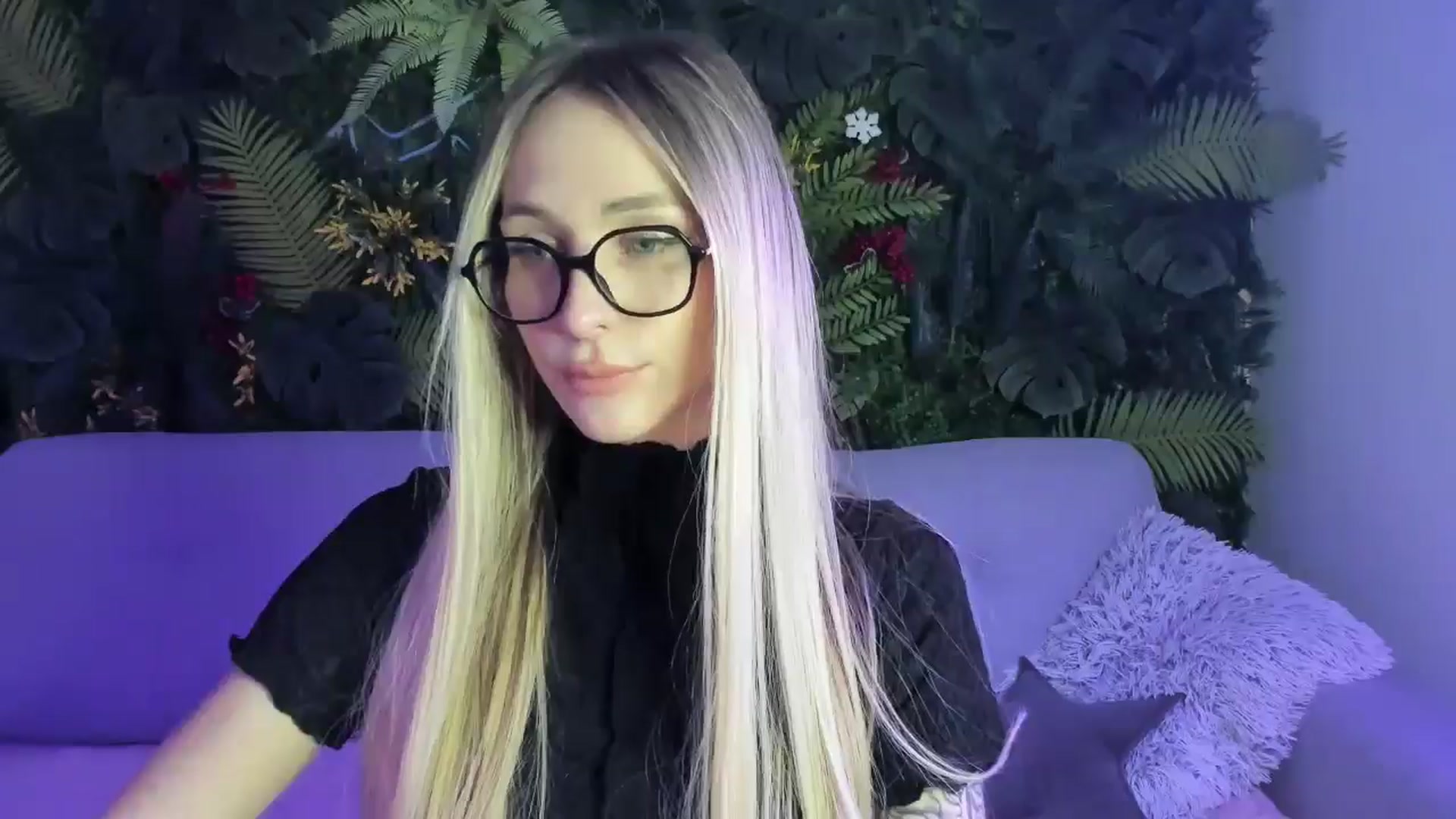 Gallery image thumbnail from Horny_Blond's myfreecams stream on, 12/13/2025, 09:58 image 4 of 20