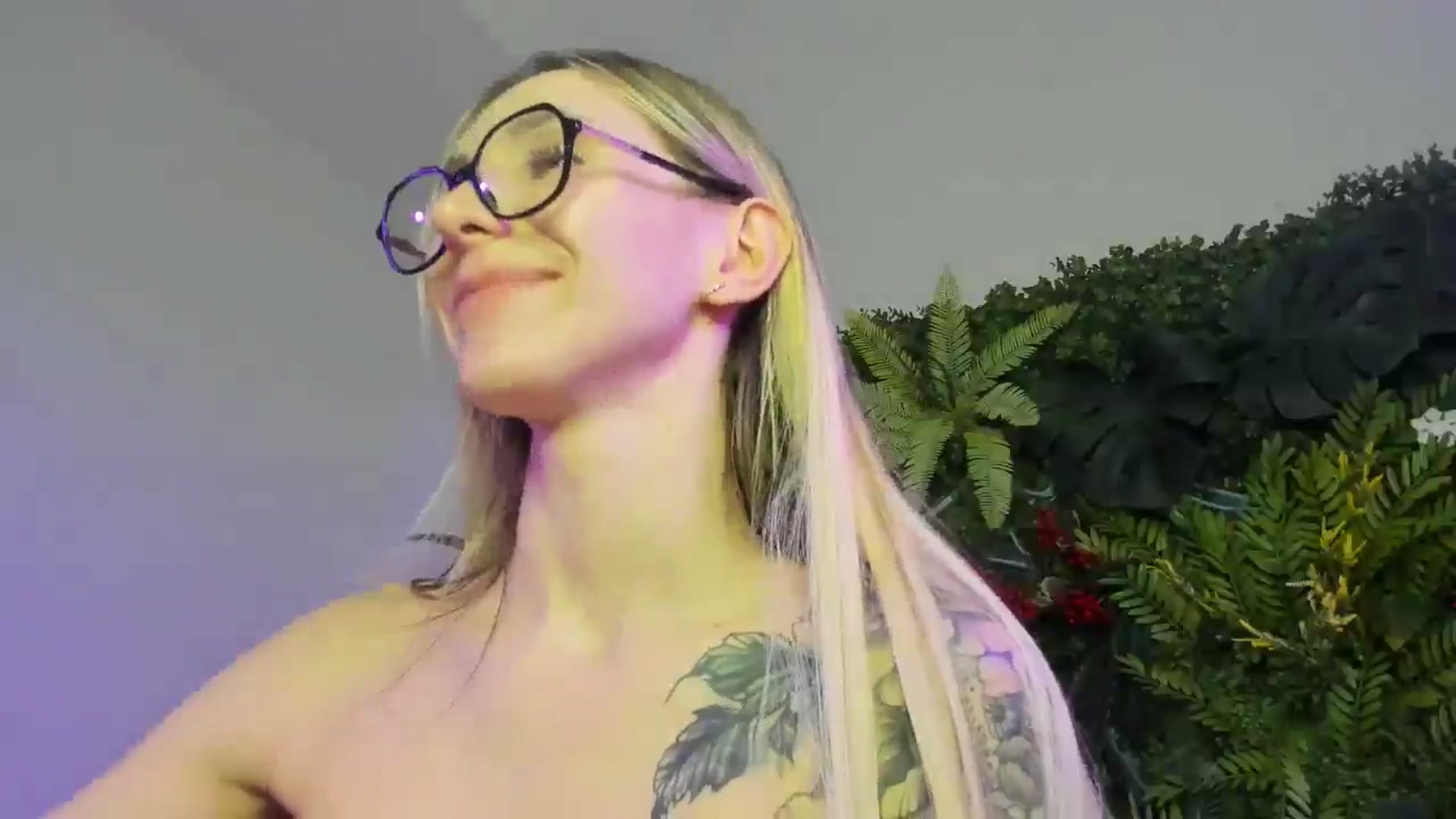 Gallery image thumbnail from Horny_Blond's myfreecams stream on, 12/14/2025, 14:39 image 20 of 20