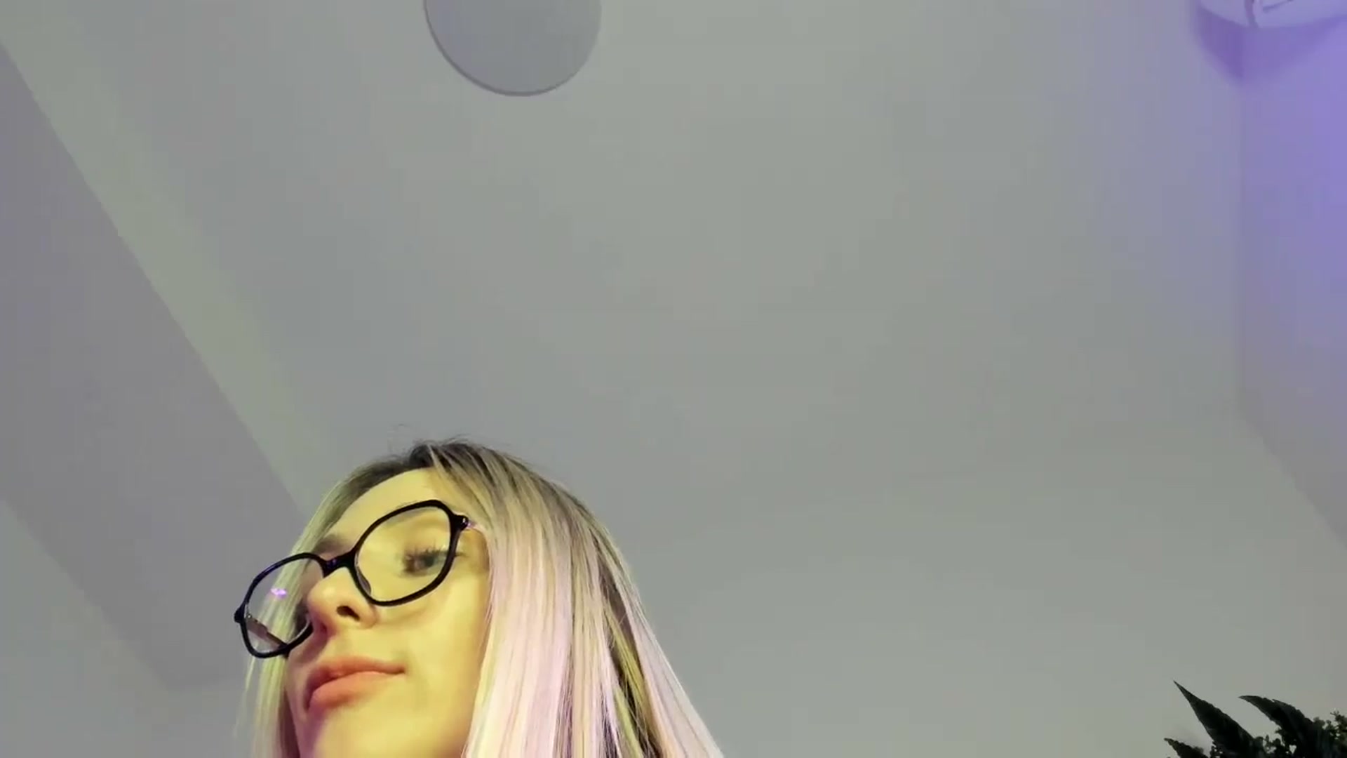 Gallery image thumbnail from Horny_Blond's myfreecams stream on, 12/15/2025, 11:20 image 13 of 20