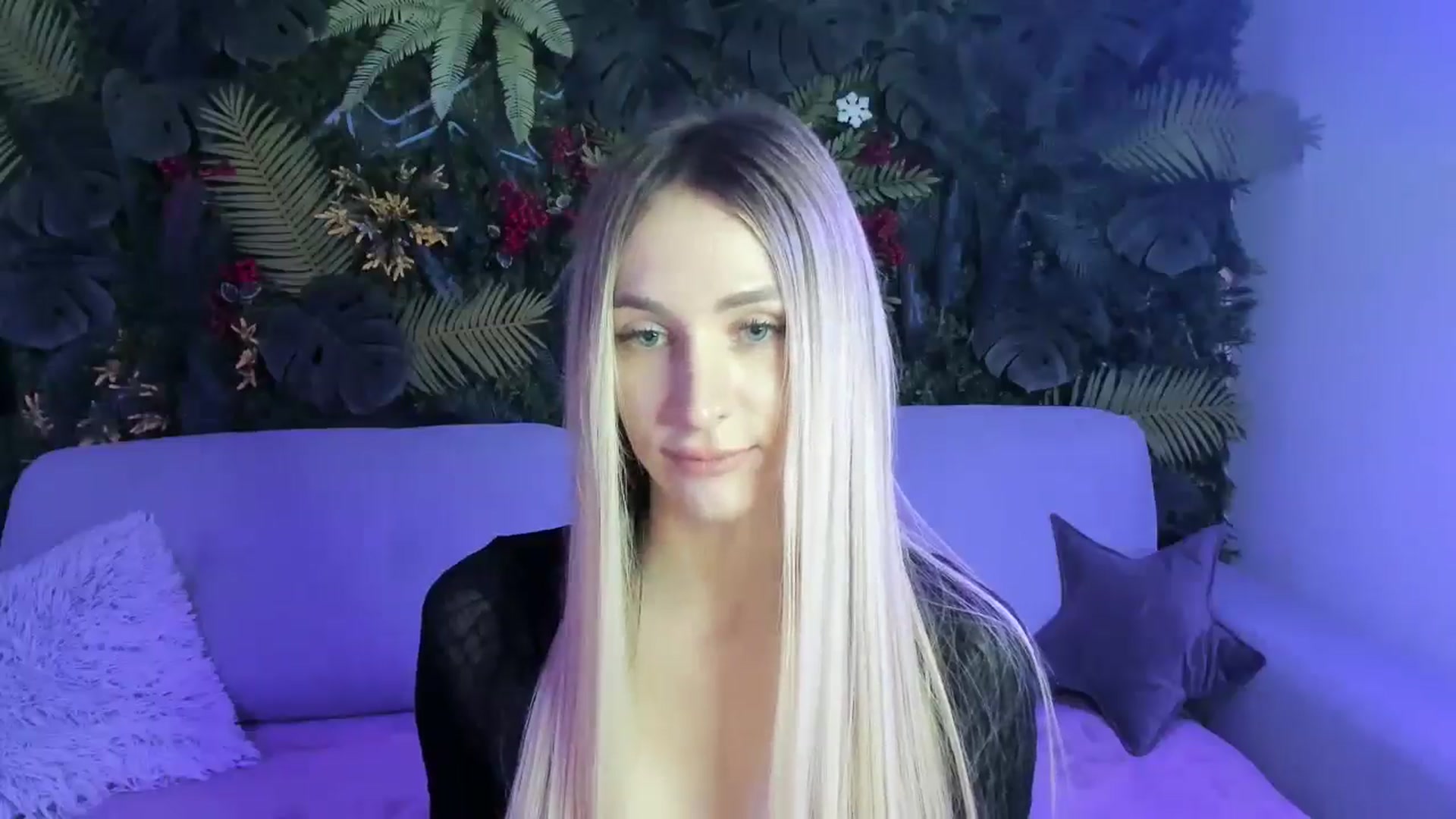 Gallery image thumbnail from Horny_Blond's myfreecams stream on, 12/19/2025, 09:23 image 10 of 20