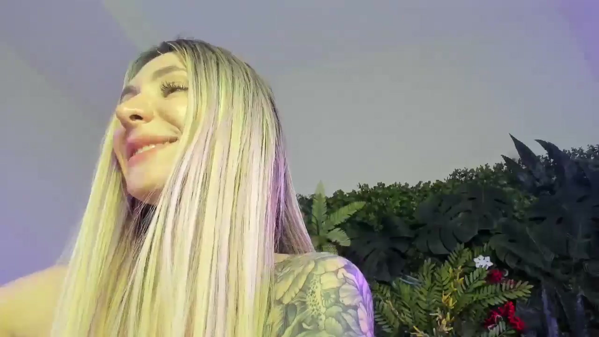 Gallery image thumbnail from Horny_Blond's myfreecams stream on, 12/19/2025, 14:24 image 20 of 20