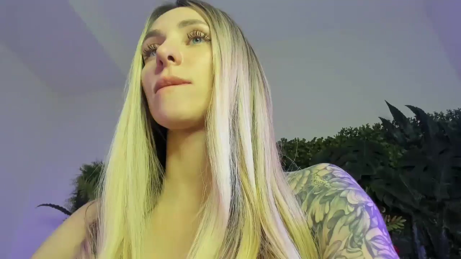 Gallery image thumbnail from Horny_Blond's myfreecams stream on, 12/20/2025, 14:58 image 12 of 20