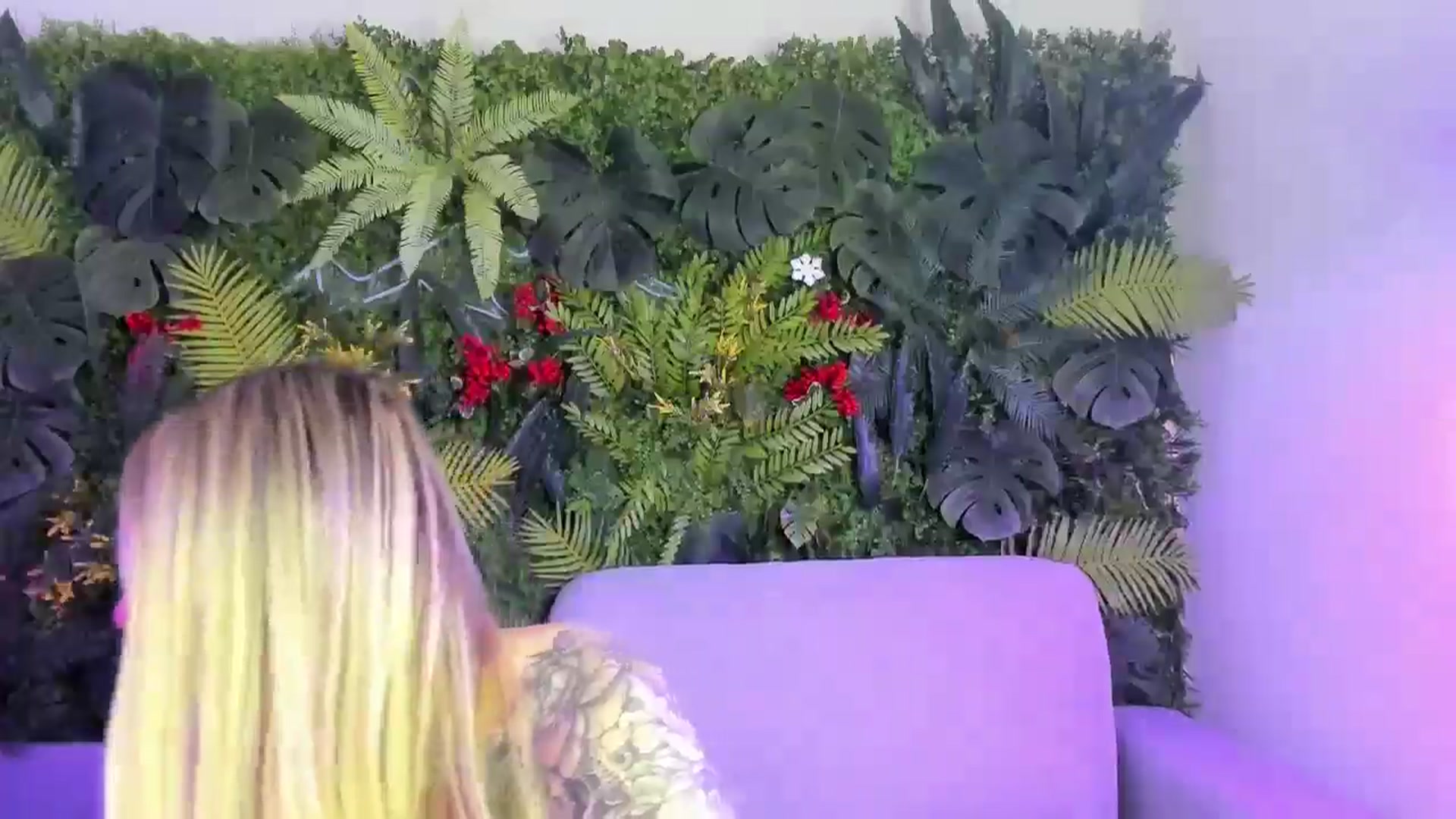 Gallery image thumbnail from Horny_Blond's myfreecams stream on, 12/20/2025, 14:58 image 10 of 20