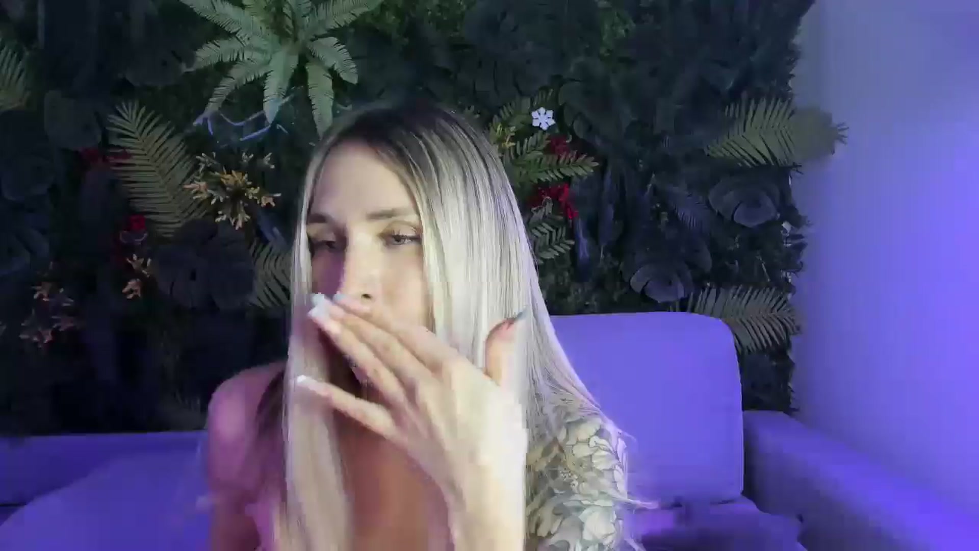 Gallery image thumbnail from Horny_Blond's myfreecams stream on, 12/20/2025, 14:58 image 9 of 20