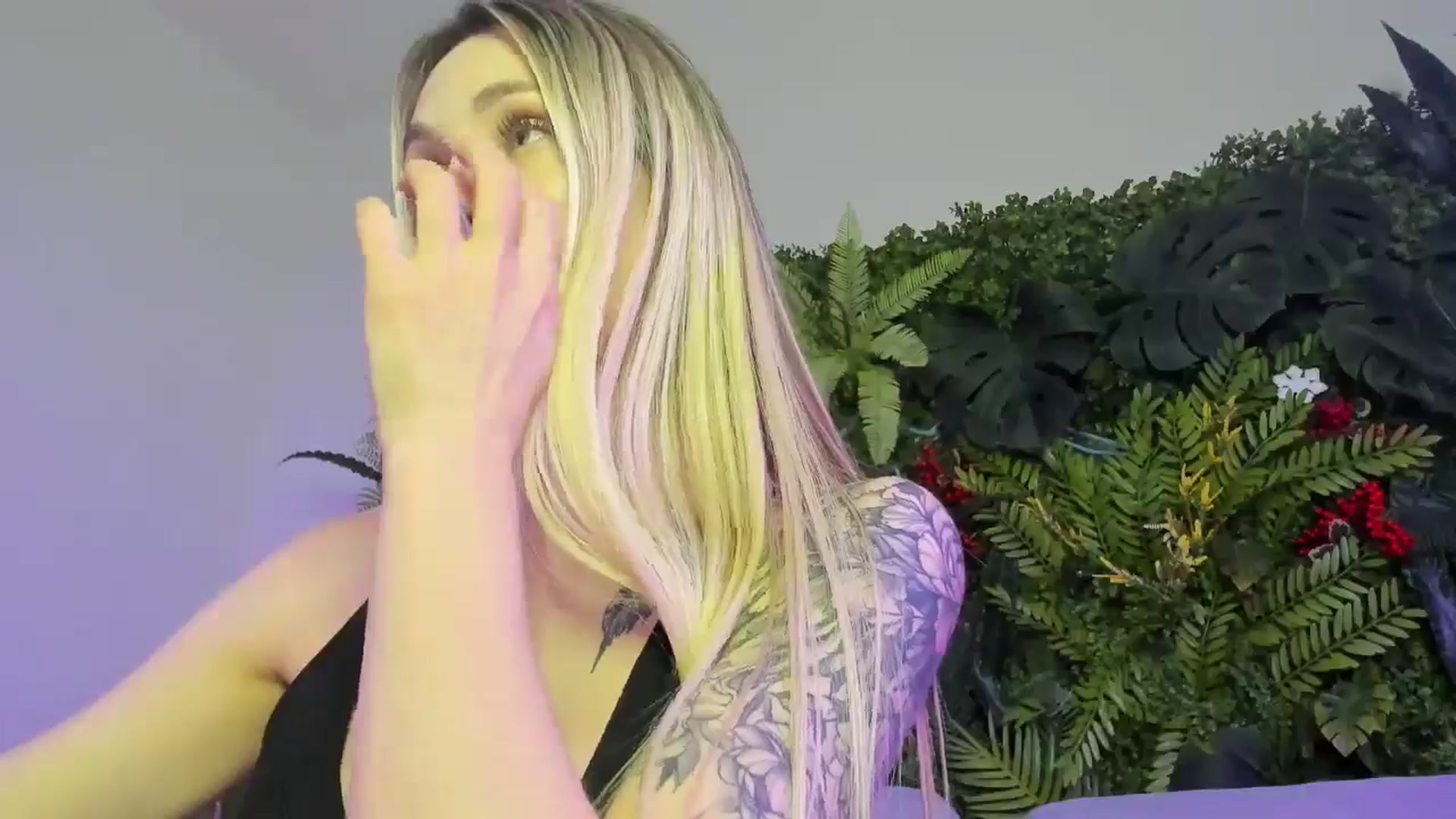 Gallery image thumbnail from Horny_Blond's myfreecams stream on, 12/22/2025, 10:39 image 3 of 20