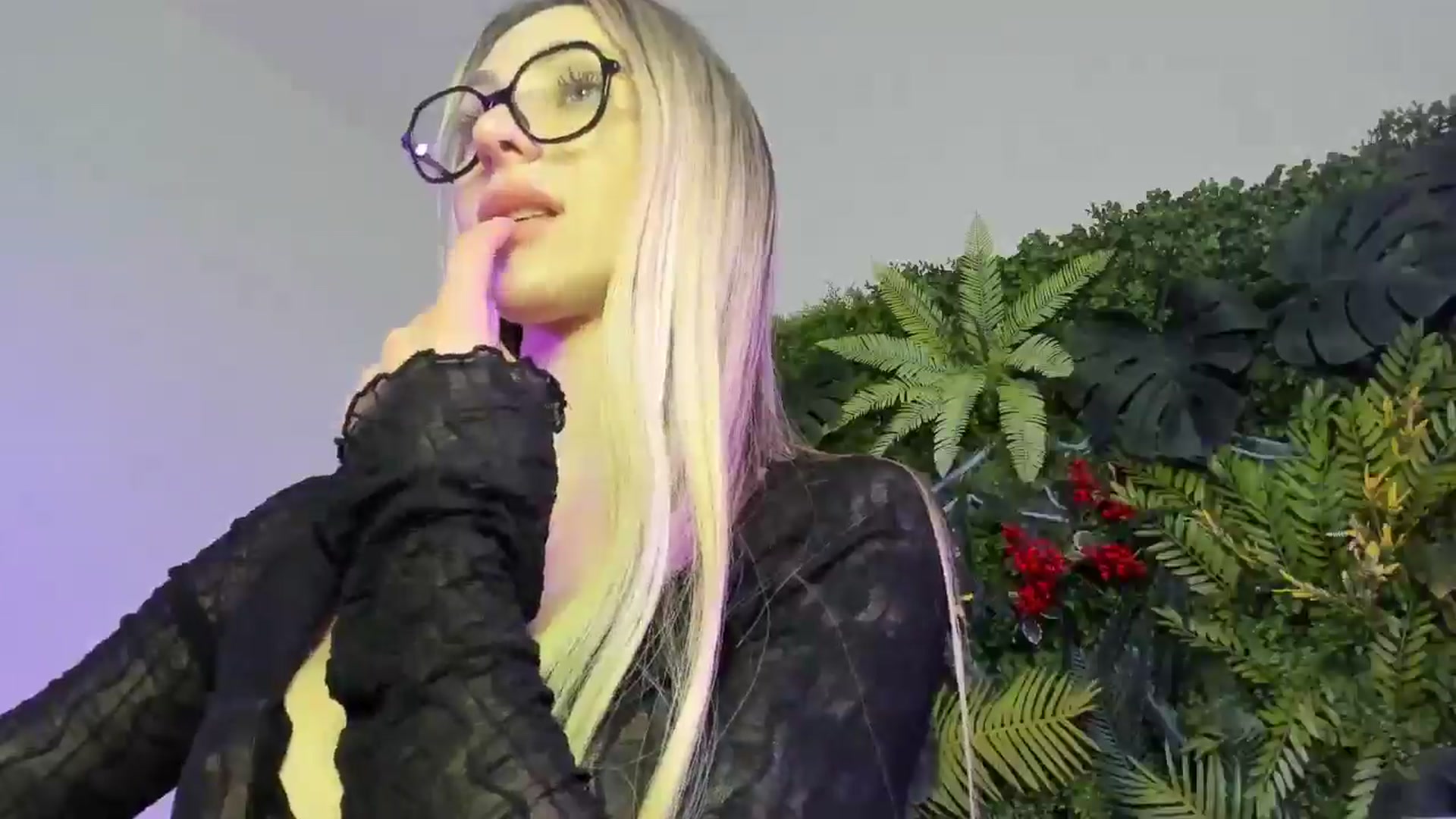 Gallery image thumbnail from Horny_Blond's myfreecams stream on, 12/26/2025, 11:55 image 7 of 20