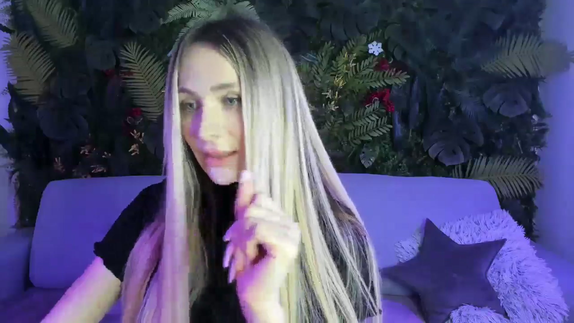 Gallery image thumbnail from Horny_Blond's myfreecams stream on, 01/05/2026, 09:25 image 14 of 20