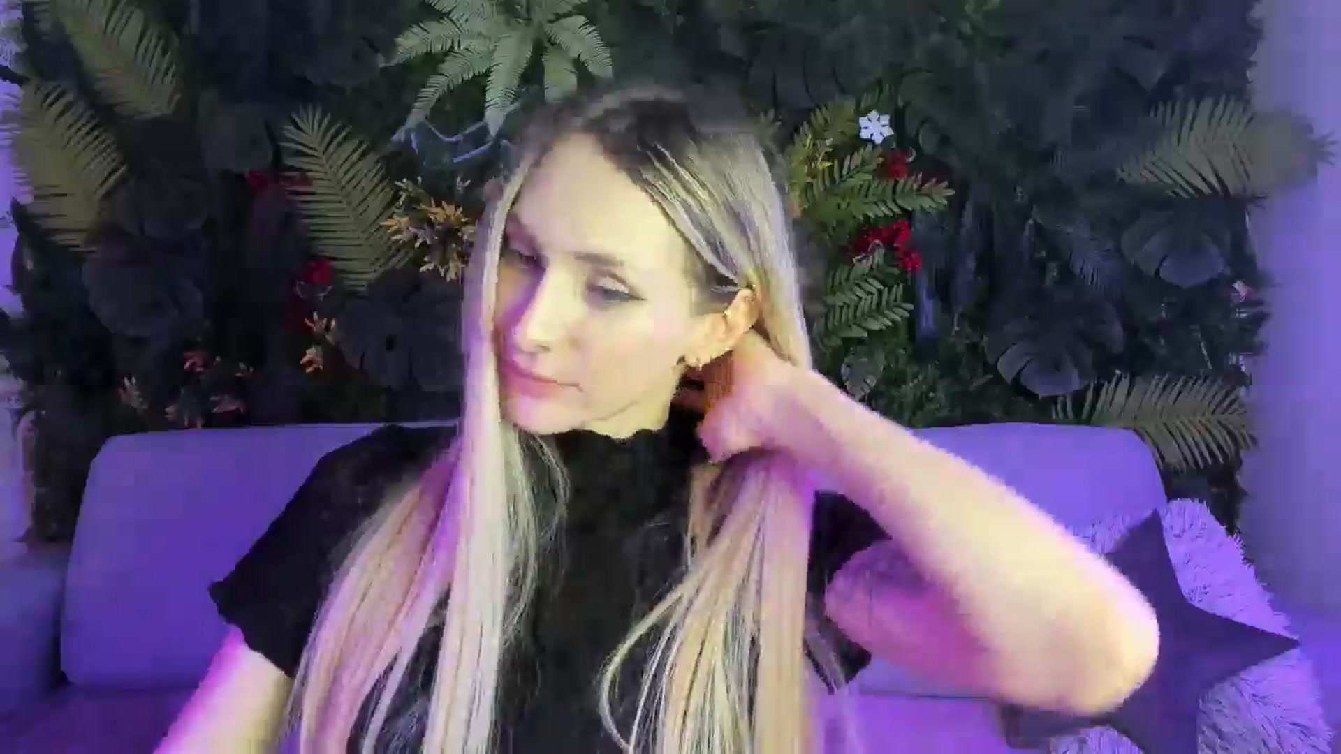 Gallery image thumbnail from Horny_Blond's myfreecams stream on, 01/05/2026, 10:32 image 7 of 20