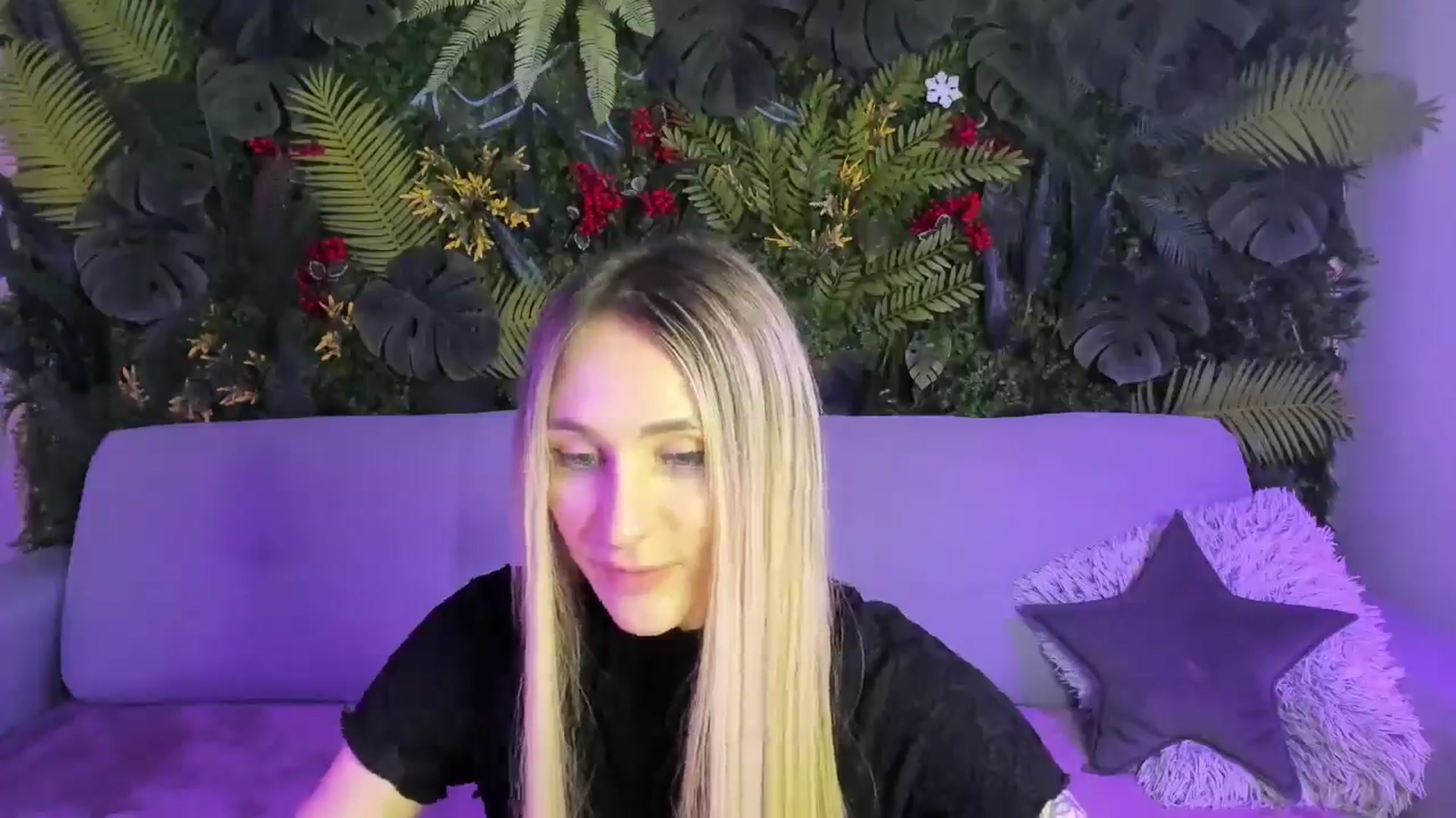 Gallery image thumbnail from Horny_Blond's myfreecams stream on, 01/05/2026, 12:04 image 6 of 20