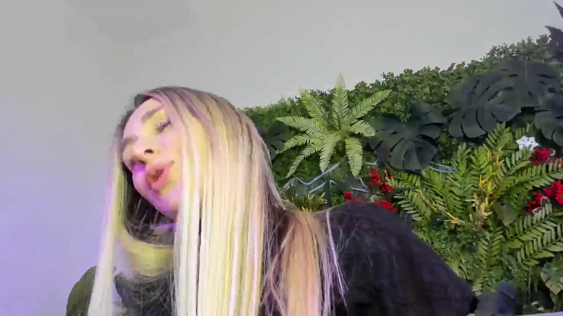 Gallery image thumbnail from Horny_Blond's myfreecams stream on, 01/05/2026, 12:04 image 19 of 20
