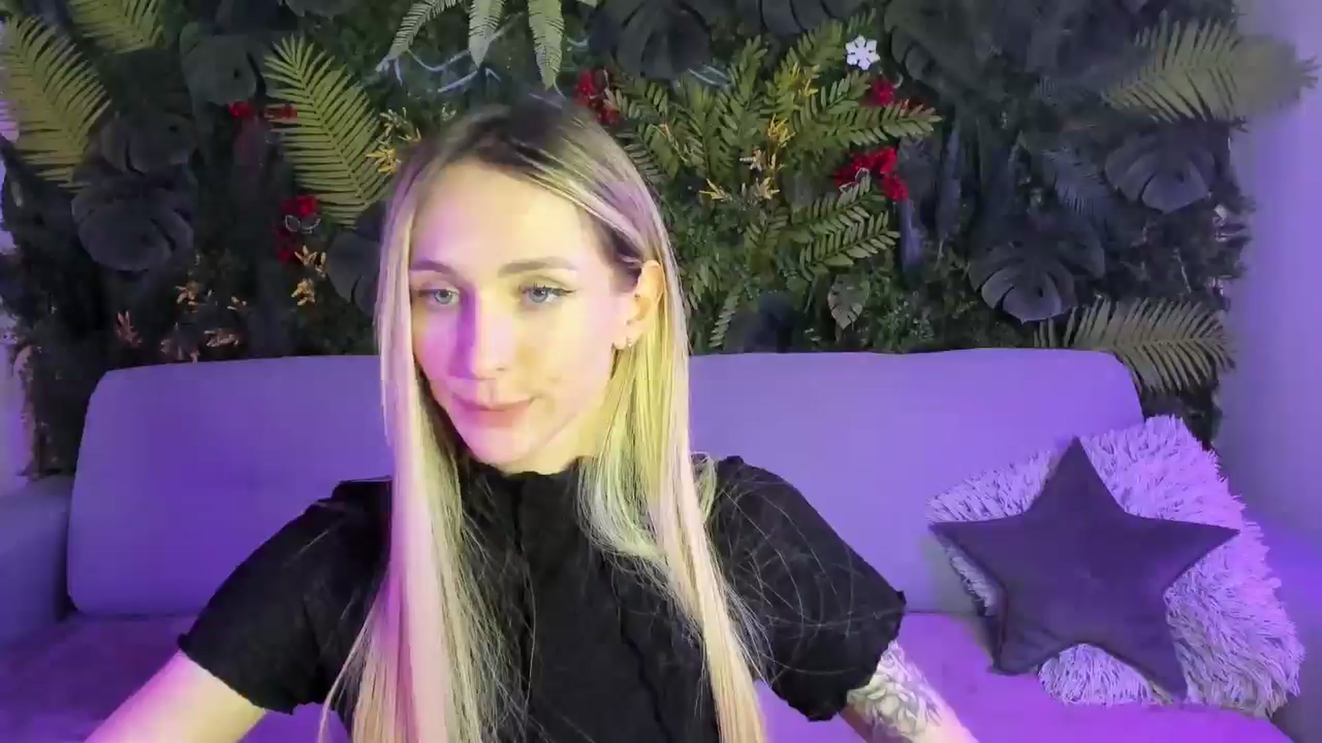 Gallery image thumbnail from Horny_Blond's myfreecams stream on, 01/05/2026, 12:04 image 1 of 20