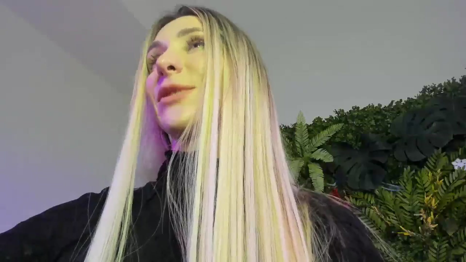 Gallery image thumbnail from Horny_Blond's myfreecams stream on, 01/05/2026, 12:04 image 17 of 20